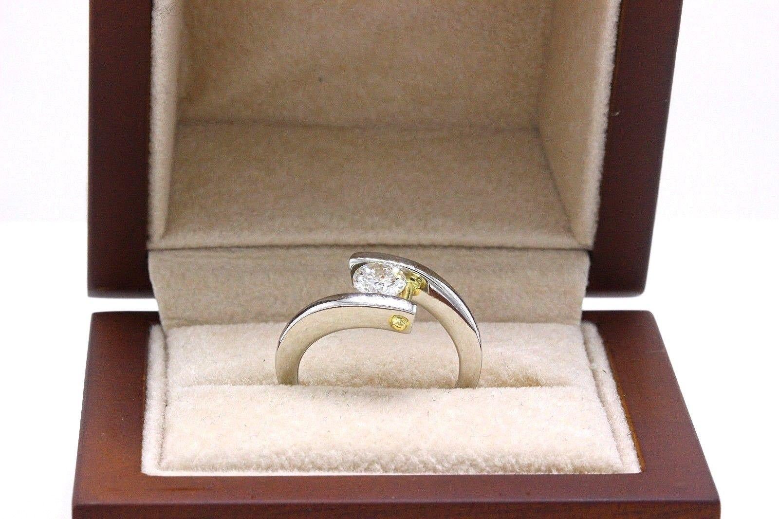 Verlobungsring mit rundem Tension-Diamant 0,50 Karat Platin 18k Gelbgold im Angebot 3