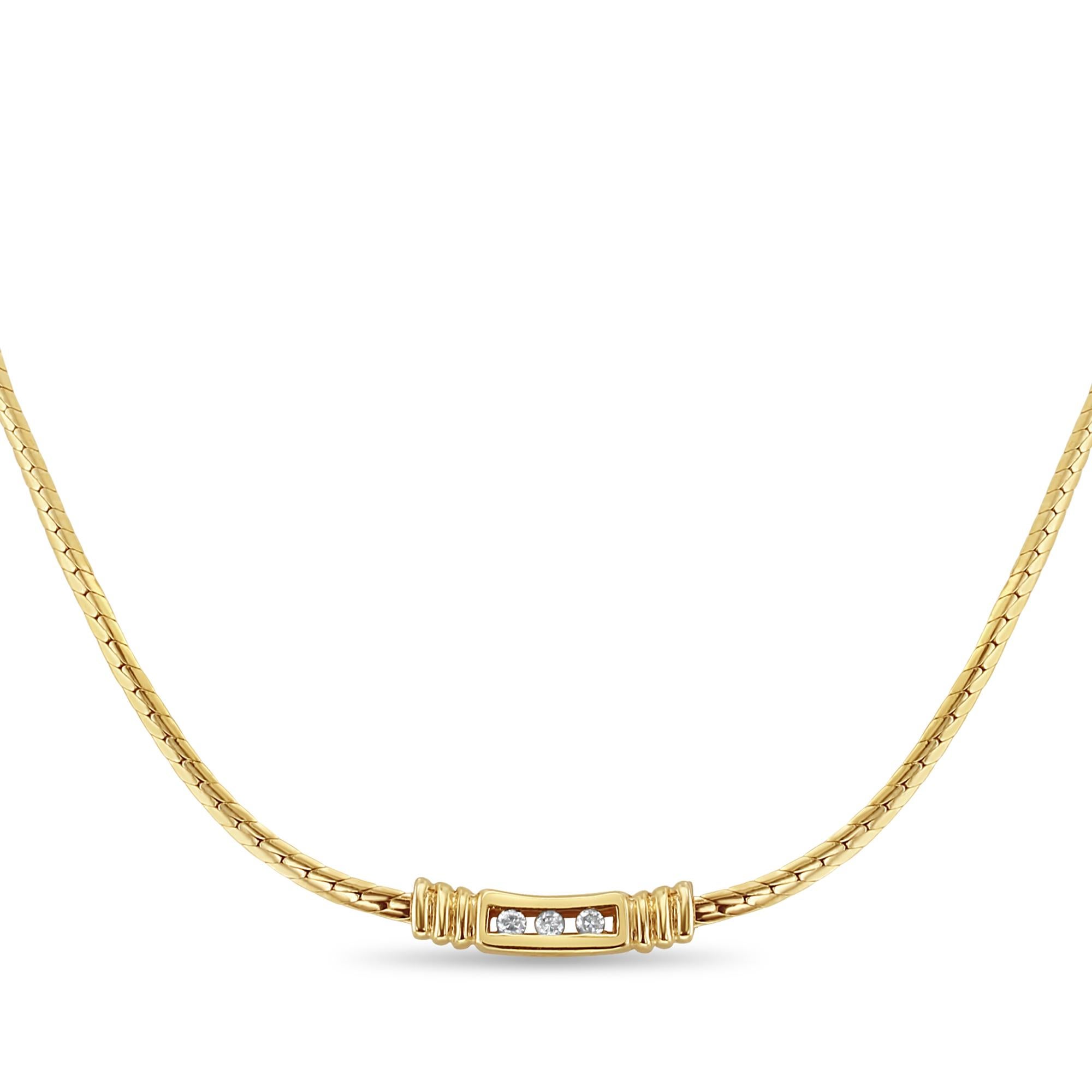 ♥ Product Summary ♥

Main Stone: Diamond
Approx. Carat Weight: .12cttw
Diamond Color: G
Diamond Clarity: SI1
Stone Cut: Round 
Material: 14k Yellow Gold
Dimensions: 4mm x 20mm
Chain: Beveled Snake
Number of Stones: 3
Width of Chain: 1.75MM
Weight: 7