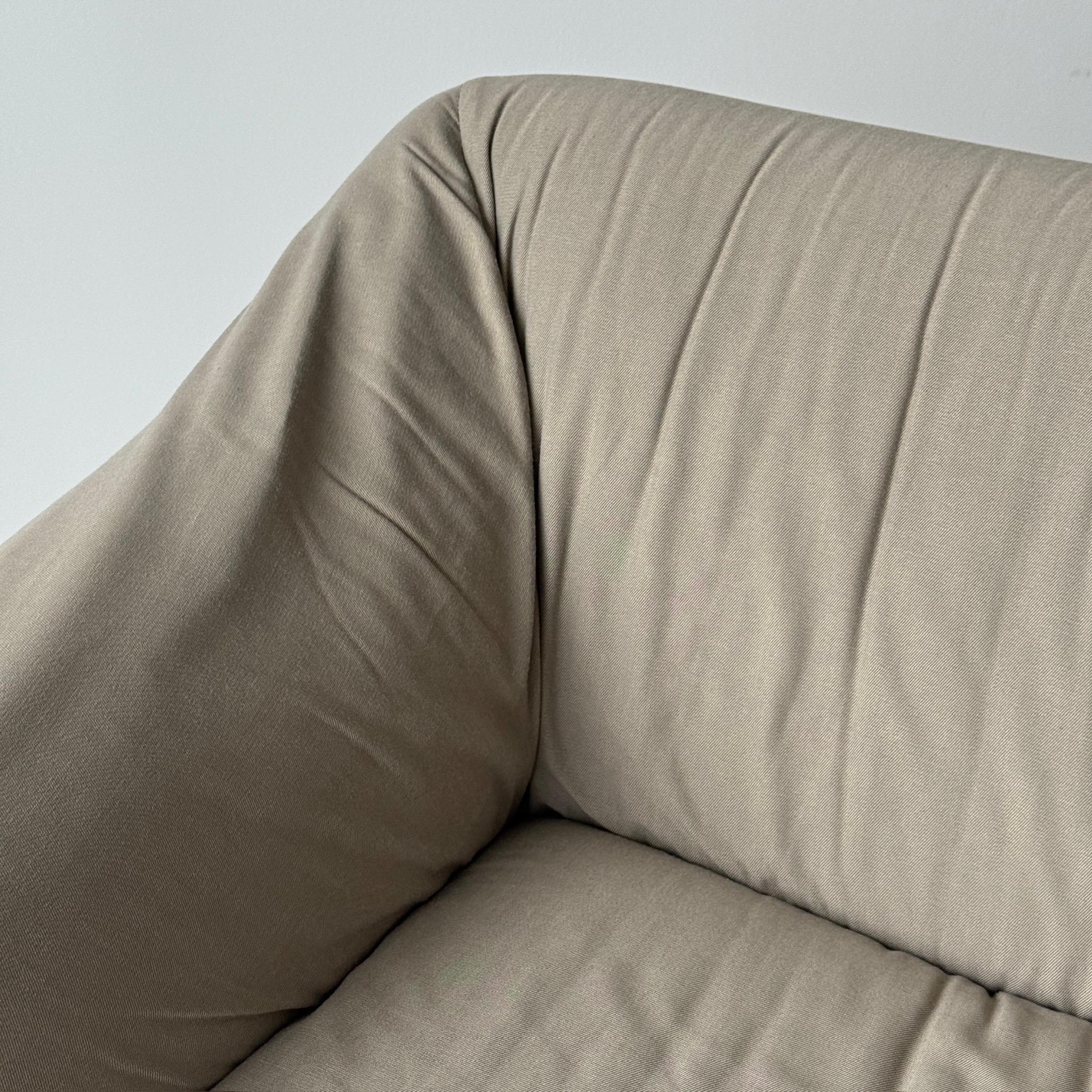 Tentazione Sofa by Mario Bellini for Cassina In Fair Condition For Sale In Chicago, IL