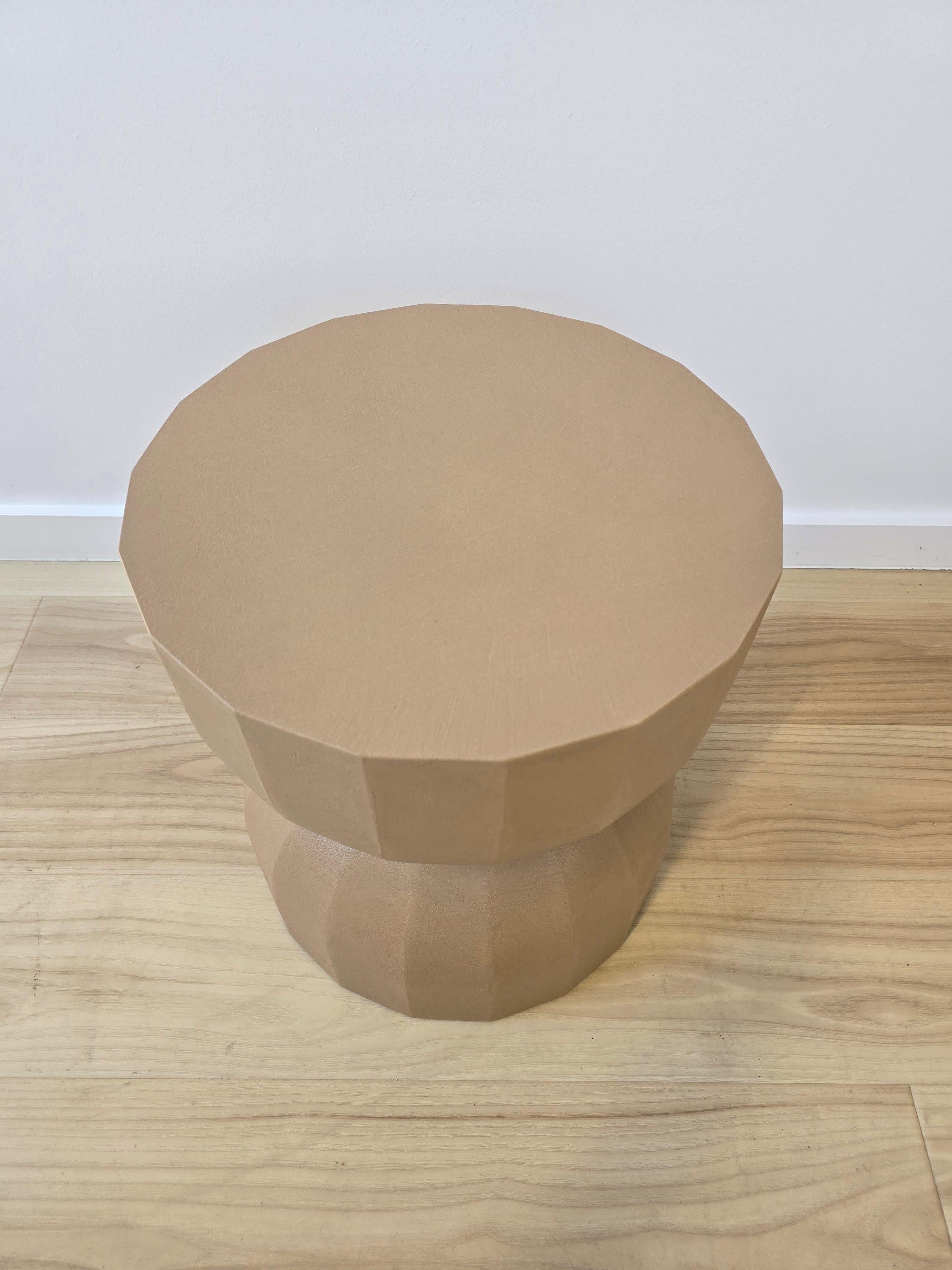 Teo Side Table *Showroom Sample en vente 1
