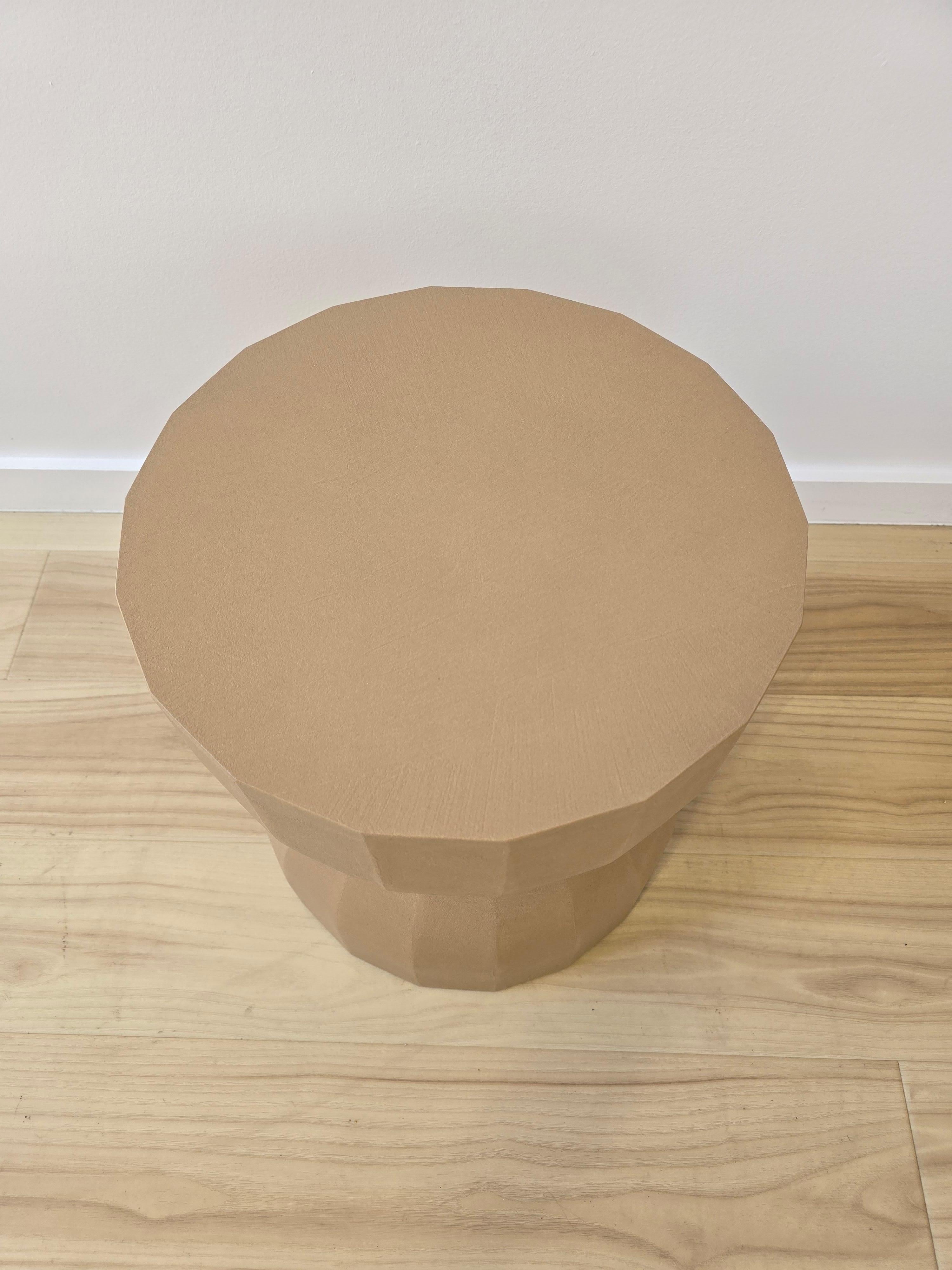 Teo Side Table *Showroom Sample en vente 2