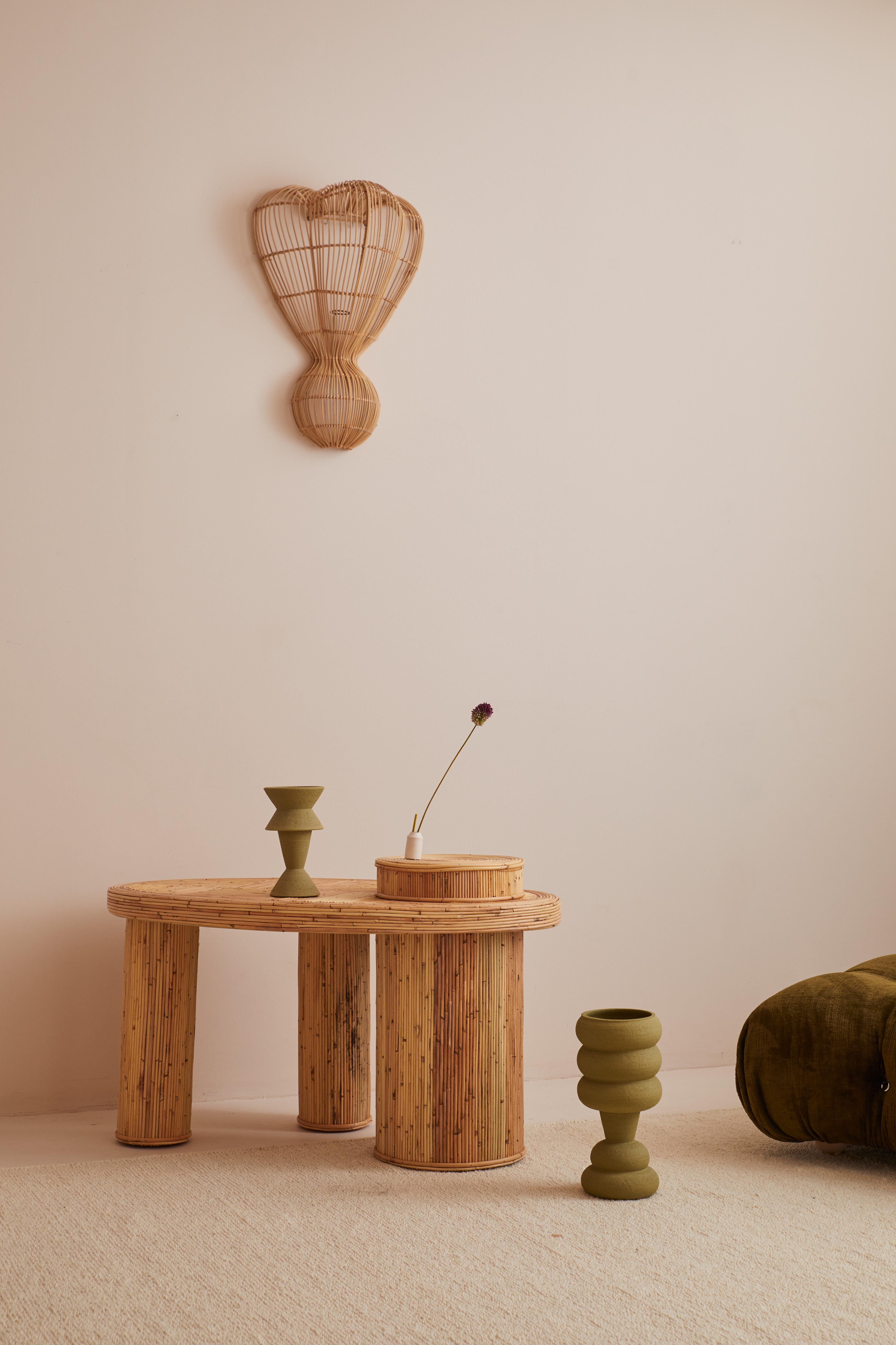 Contemporary Teo wall lamp For Sale