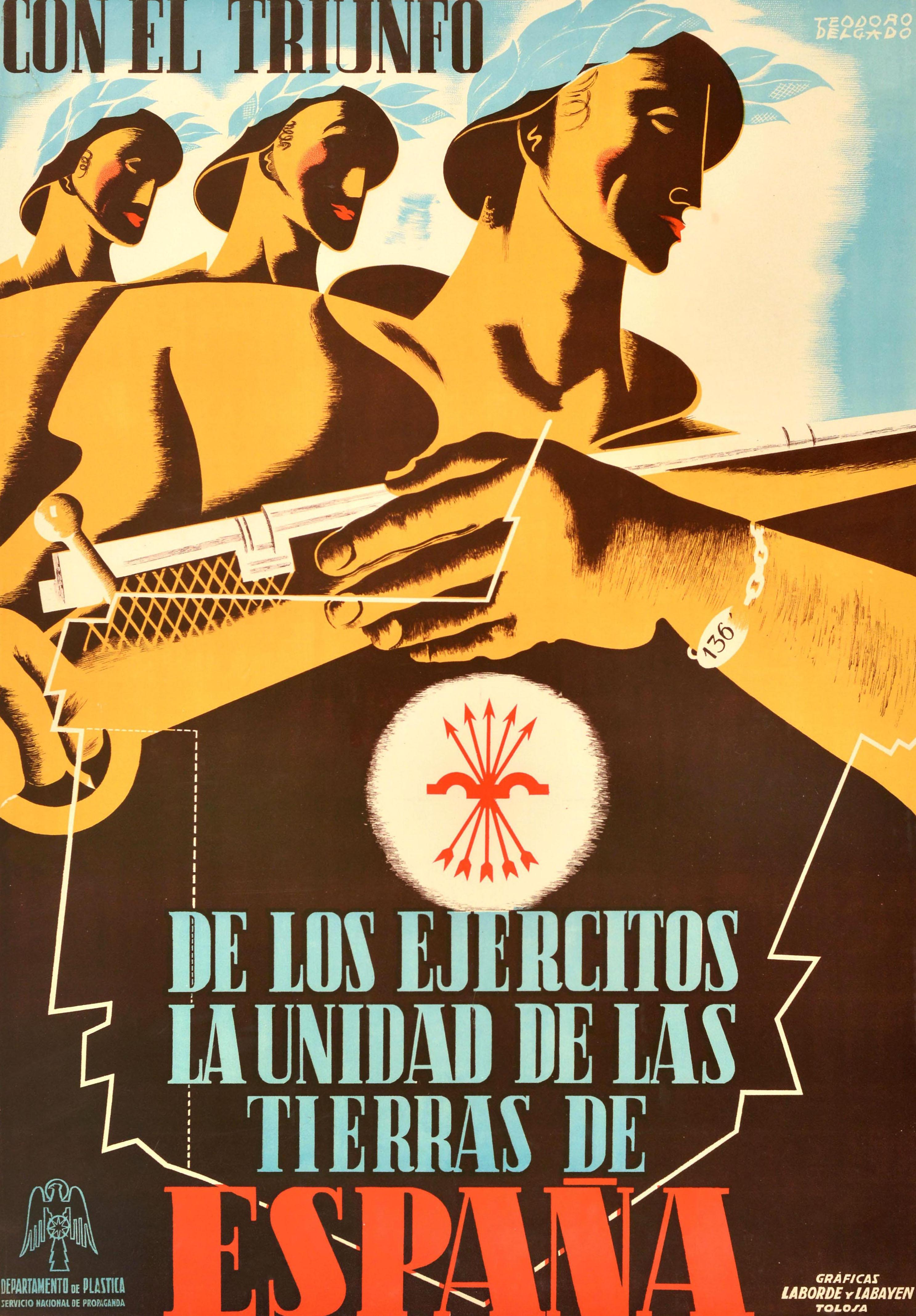 Original Vintage Spanish Civil War Poster Con El Triunfo Triumph Of Armies Unity - Print by Teodoro Delgado