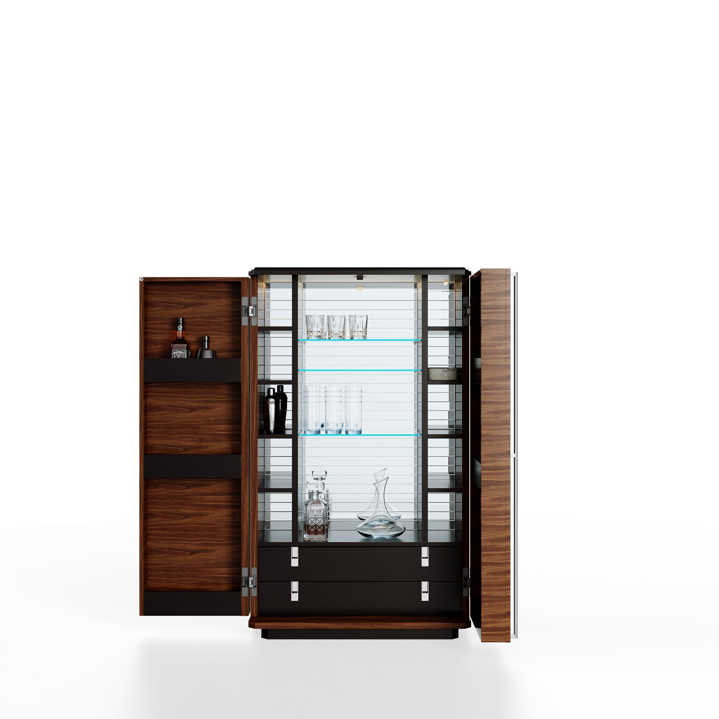 Teomondo Cabinet with Doors in Smoked Eucalyptus and Walnut by Ultramobili In New Condition For Sale In Geneve, CH
