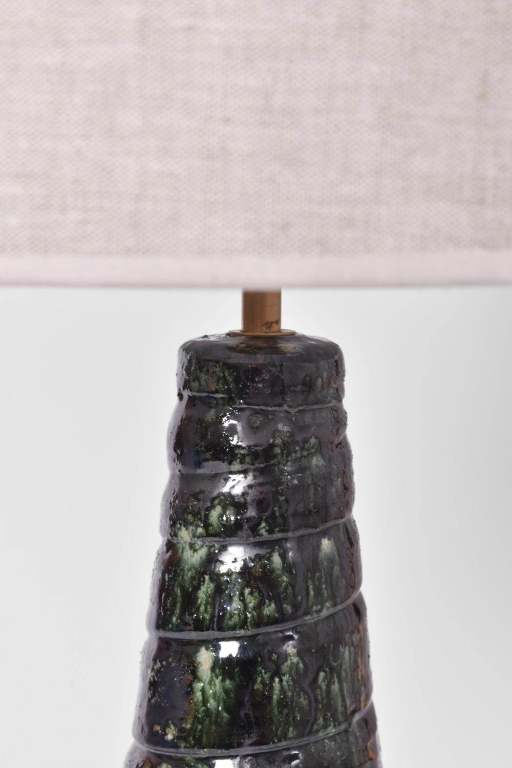 Lampada in ceramica smaltata verde 