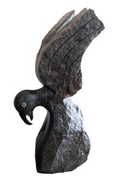 „Fish Eagle“ Original Shona-Skulptur aus Federstein, signiert von Terence Nehumba