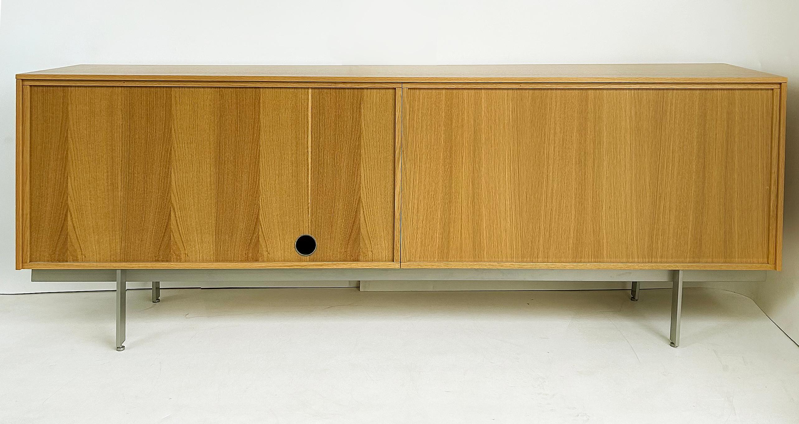 Steel Terence Woodgate Italian Punt Mobles Oak Sussex Credenza