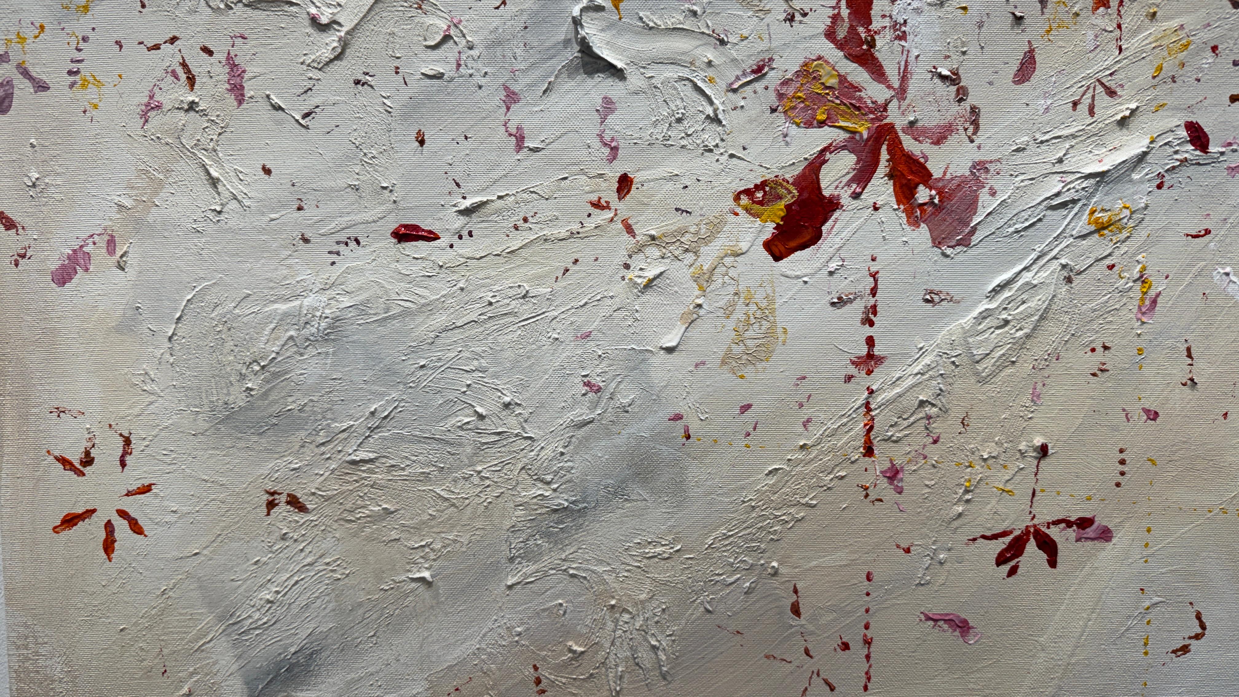 Ihre Kunst befindet sich in einer Position des Gleichgewichts zwischen Abstraktion und Figuration, in der Bezüge zur Natur, zur Landschaft und zu Urelementen zum Vorwand für eine tiefere Untersuchung des menschlichen Wesens werden.