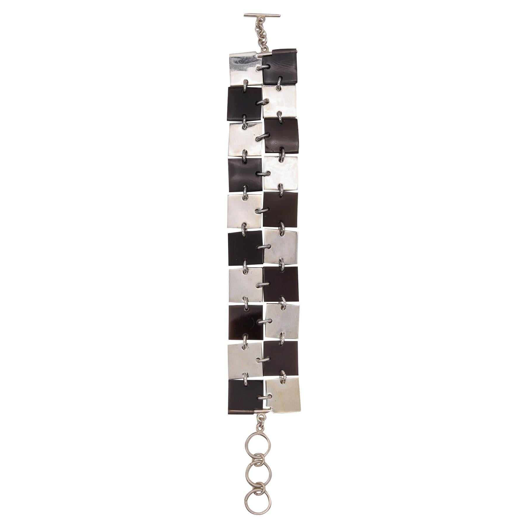 Teresa Gonzalez 1980 Geometric Flexible Bracelet in 925 Sterling Silver & Lucite For Sale
