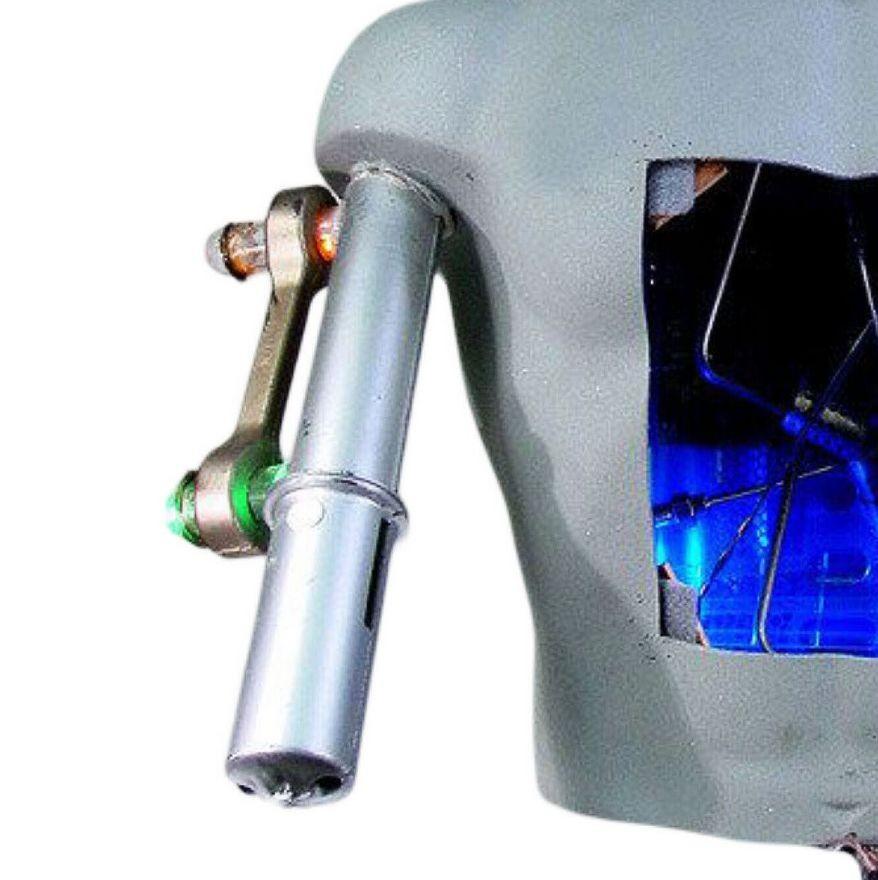 Terminator 3 : Commode expérimentale Rise of the Machines avec bras T-101 Prop Bon état - En vente à Van Nuys, CA