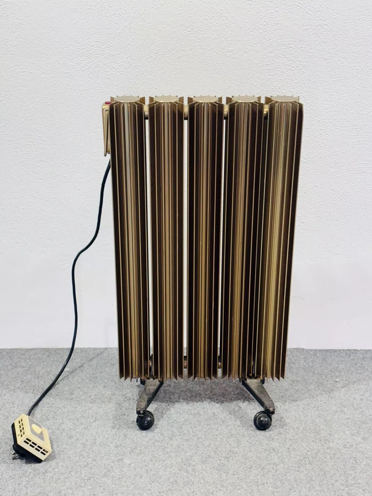 Radiador móvil de latón diseño vintage años 60 Italian en venta