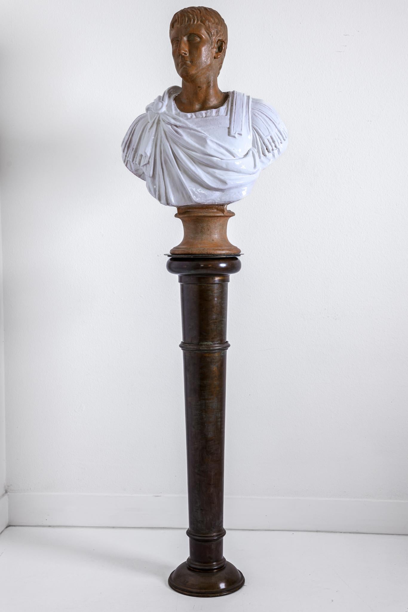 Busto in terracotta di un senatore romano in vendita 4