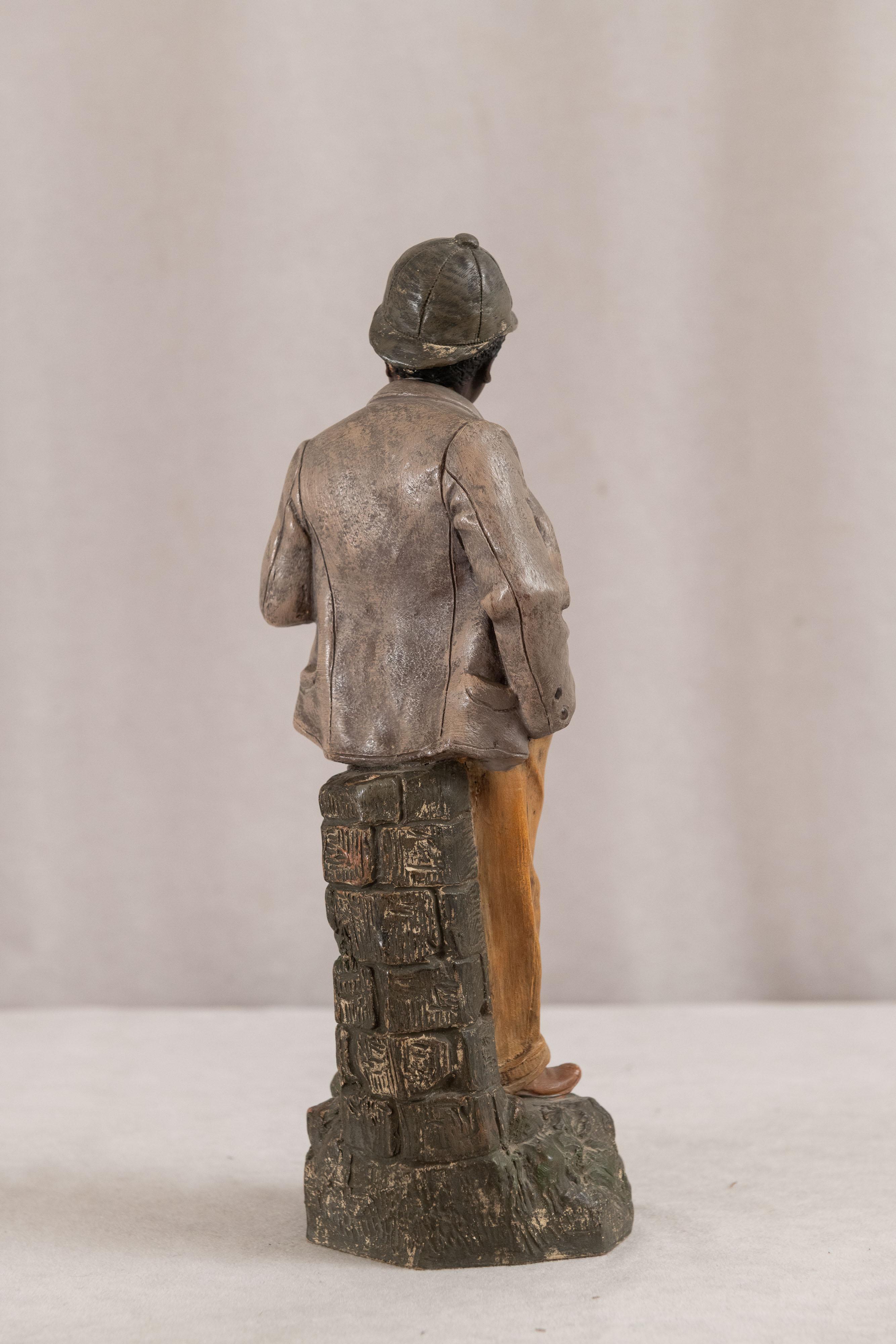 Austriaco Figura di giovane uomo in terracotta, con sigaro, Black Americana, Austriaca, 1870 ca. in vendita