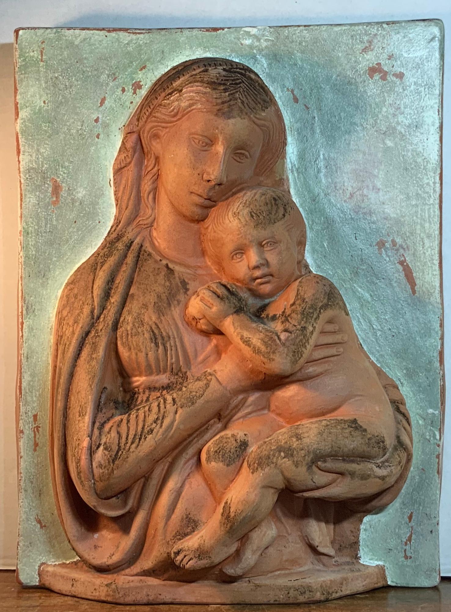Terracotta Italian Sculpture of Mother and Child for Palmiery 8
