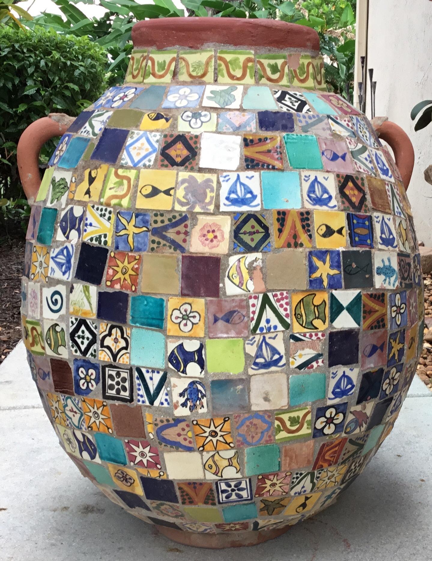 Terracotta Single Garden Vase Urn with Ceramic Tile Mosaic 9