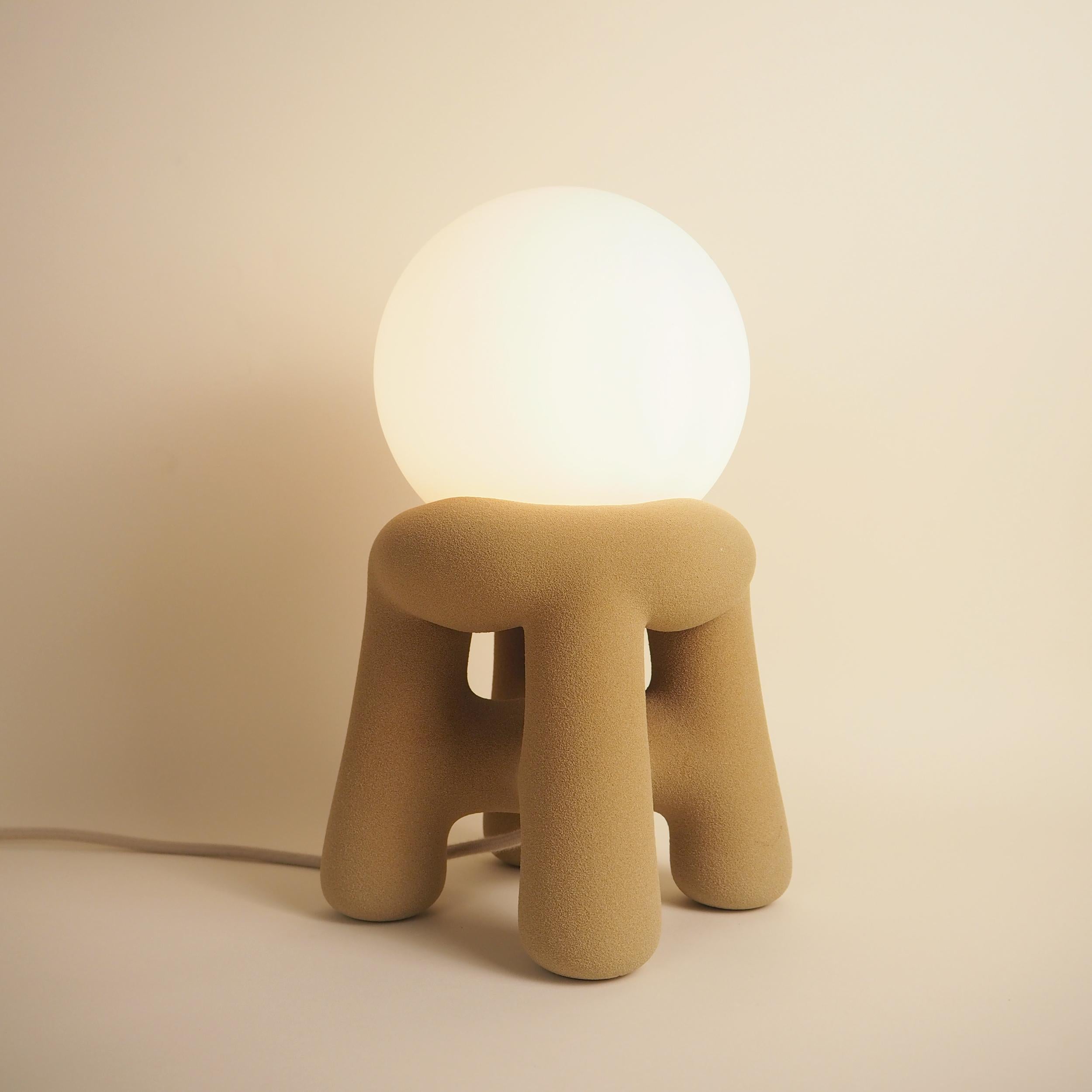 Terra Floor Lamp by Luis Gimeno
Dimensions: D 22 x W 22 x H 34 cm
Materials: Quartz sand.

Available in beige, pink, or black colors. Please contact us.

This floor lamp is the biggest of this collection. It is made using the latest 3D printing
