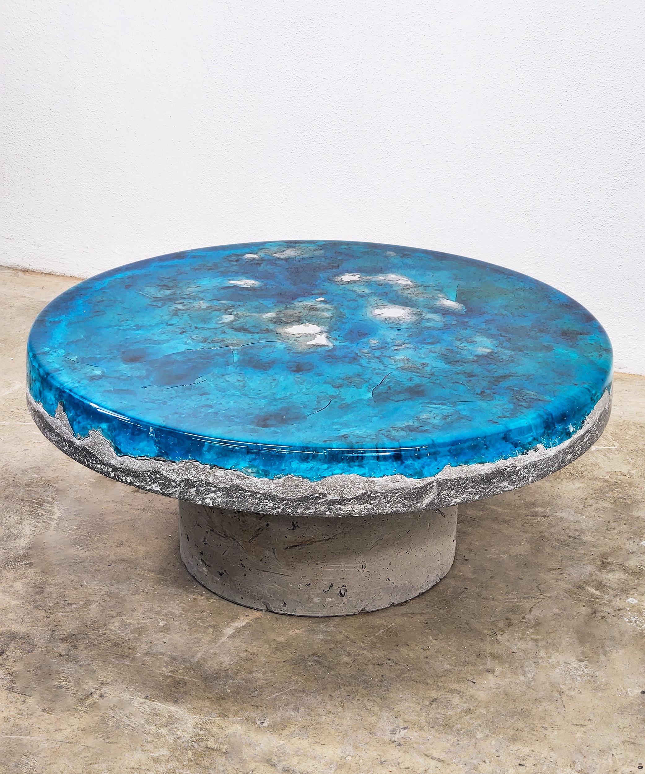 Terra Forma Coffee Table Aquamarine Resin and Concrete For Sale 4