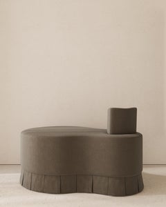 Terra Vestita Skirted Bench