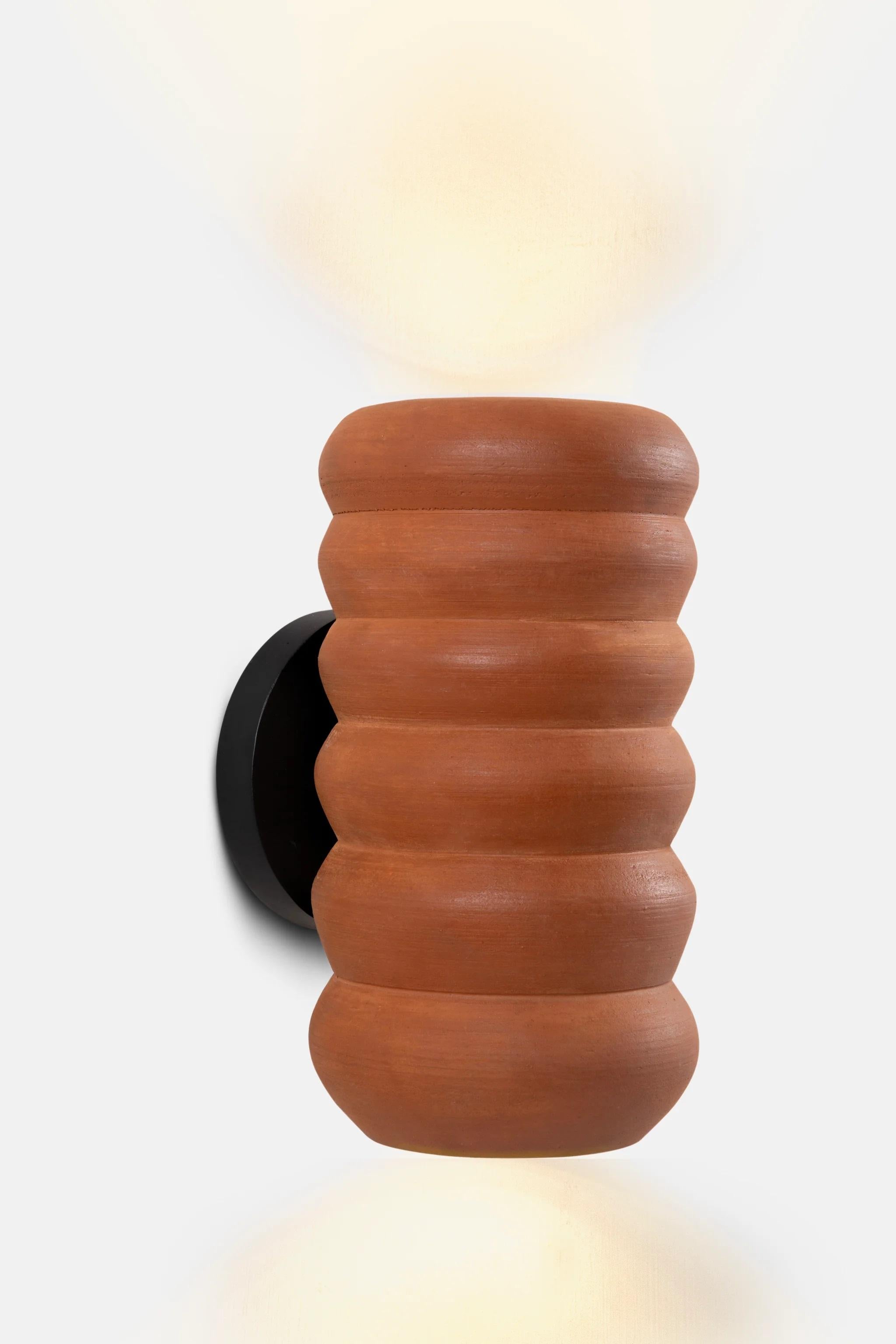 Lámpara de pared Terra by Hatsu Indio en venta