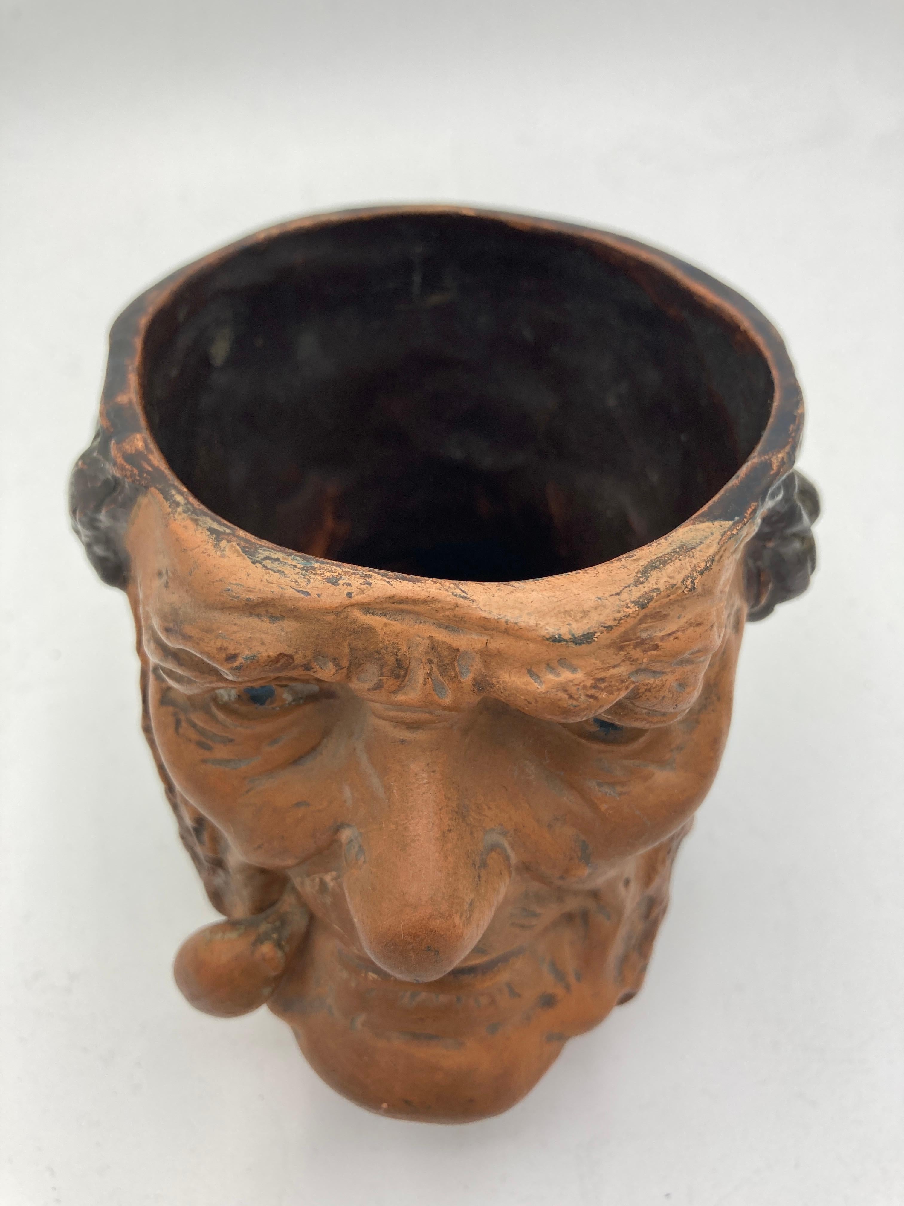Début du 20ème siècle Pot de tabacco « Head » en terre cuite XIXe siècle en vente