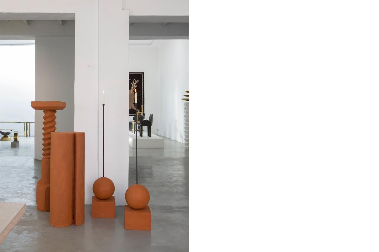 Set of 2 Terracotta Pedestals, Hand Sculpted, Rooms In New Condition In Geneve, CH