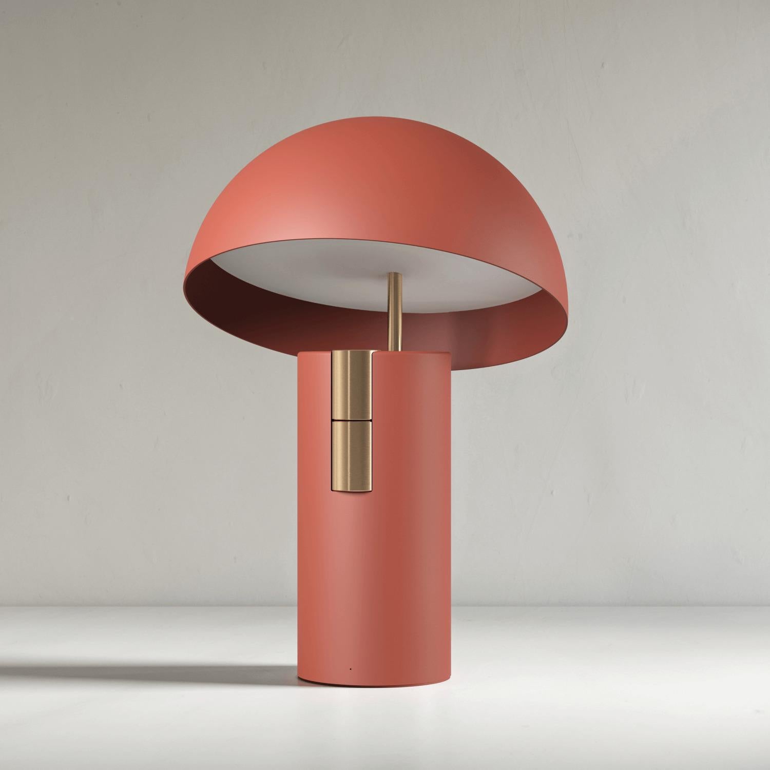Terracotta Alto Speaker Lamp by JAUNE STUDIO
Dimensions: D 25 x H 36 cm
Materials: Aluminum body, lacquered painting, brushed gold or nickel tinted cylinders and stem. Diffuser in opaline white PMMA.

Lighting : Variable LED lighting 1800 to 2700K -