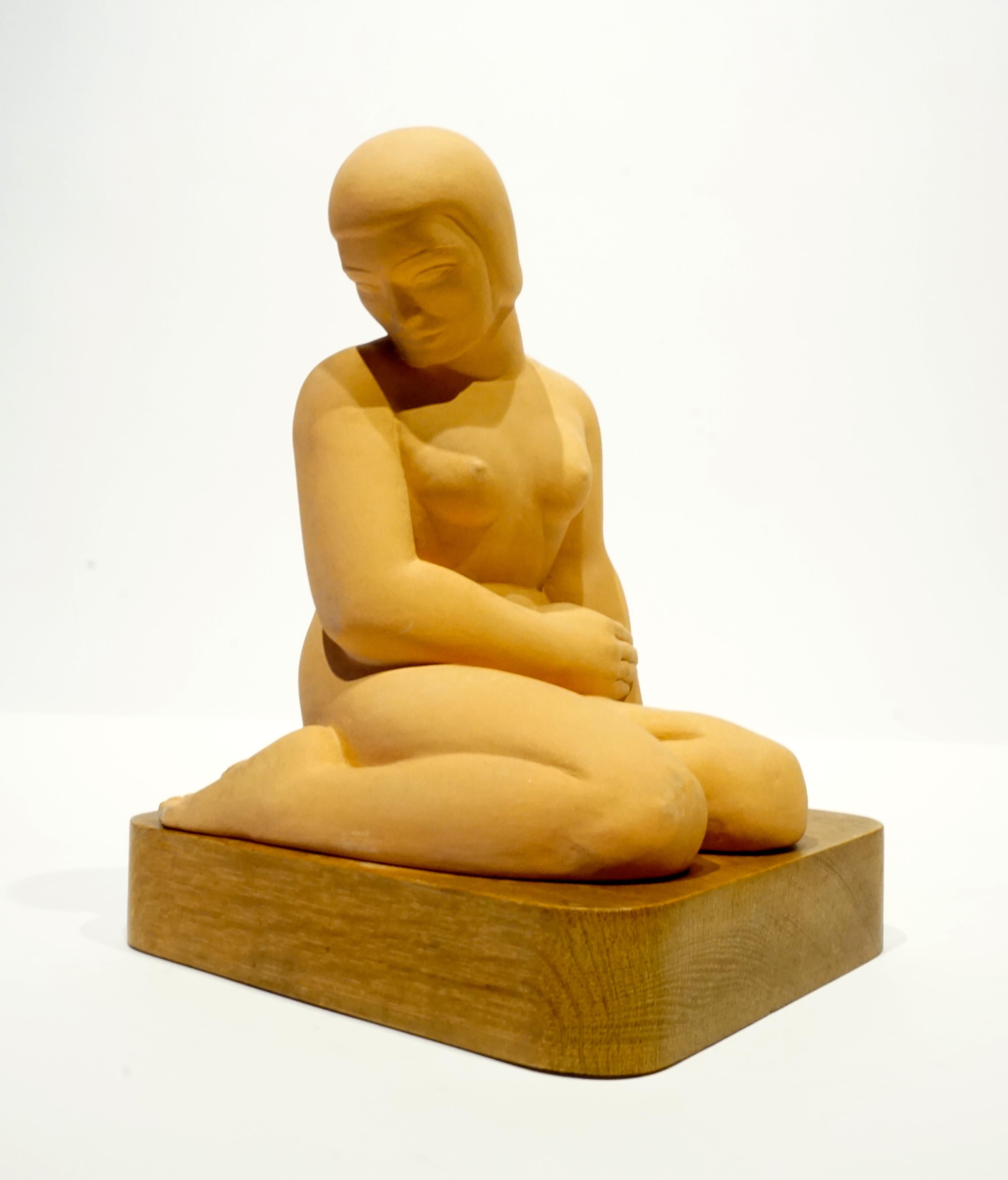 Terracotta Art Moderne Female Figure on Wooden Base by Vera Bernhard, circa 1940 In Excellent Condition In Palm Springs, CA