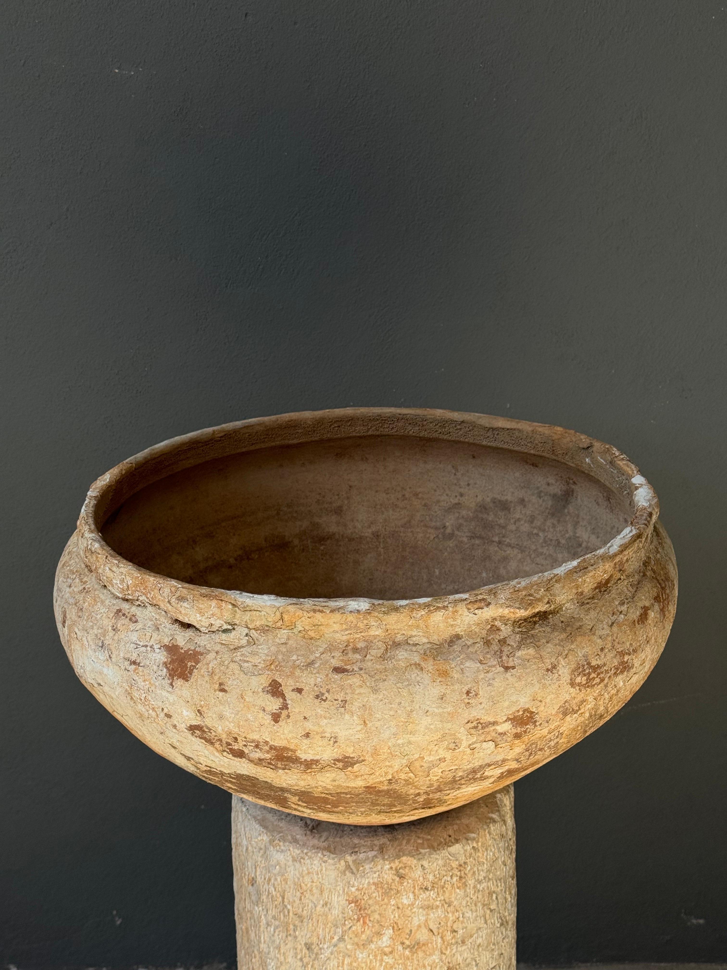Terracotta Bowl From Central Yucatan, Mexico, Early 20th Century For Sale 3
