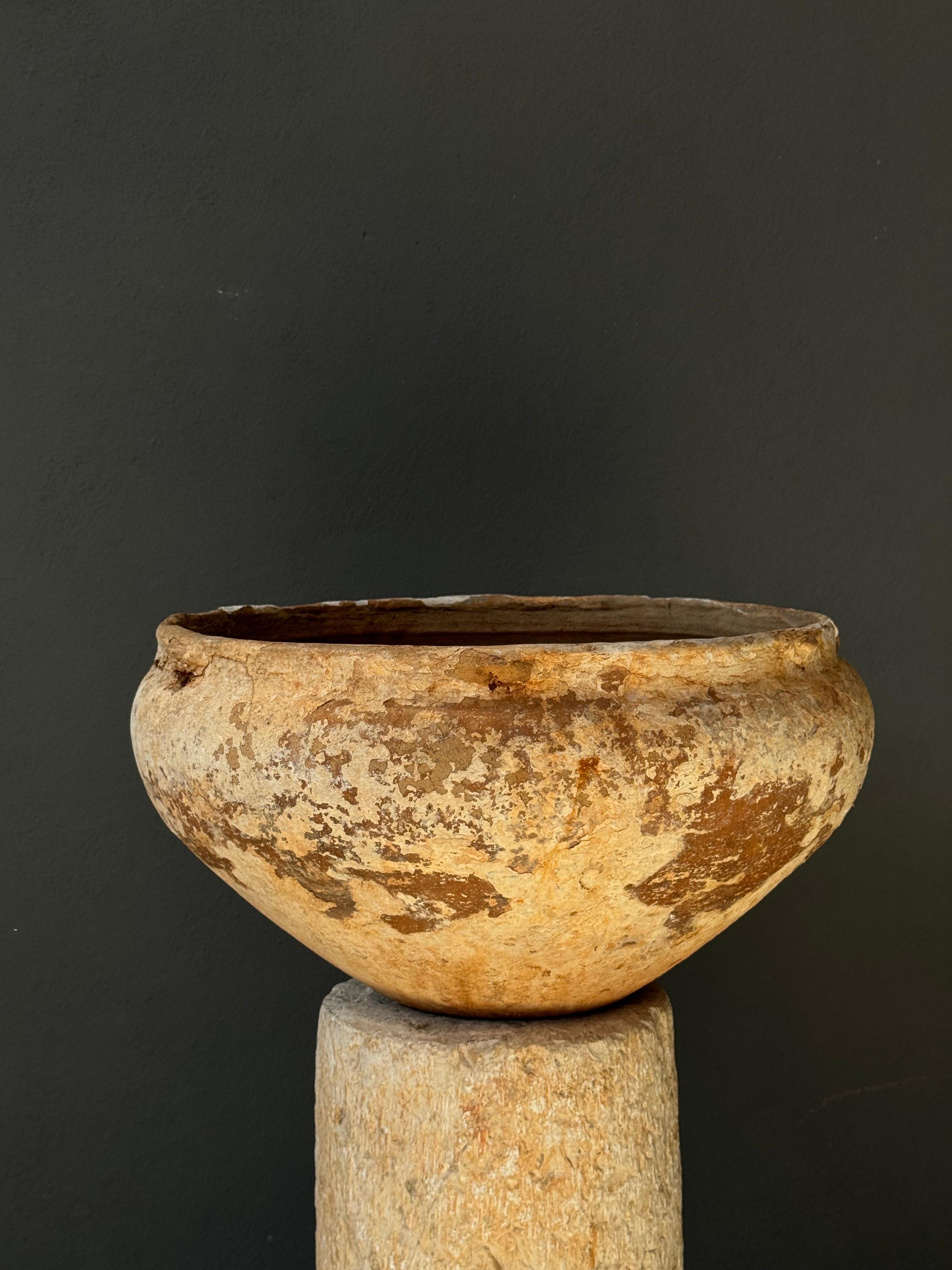 Mexican Terracotta Bowl From Central Yucatan, Mexico, Early 20th Century For Sale