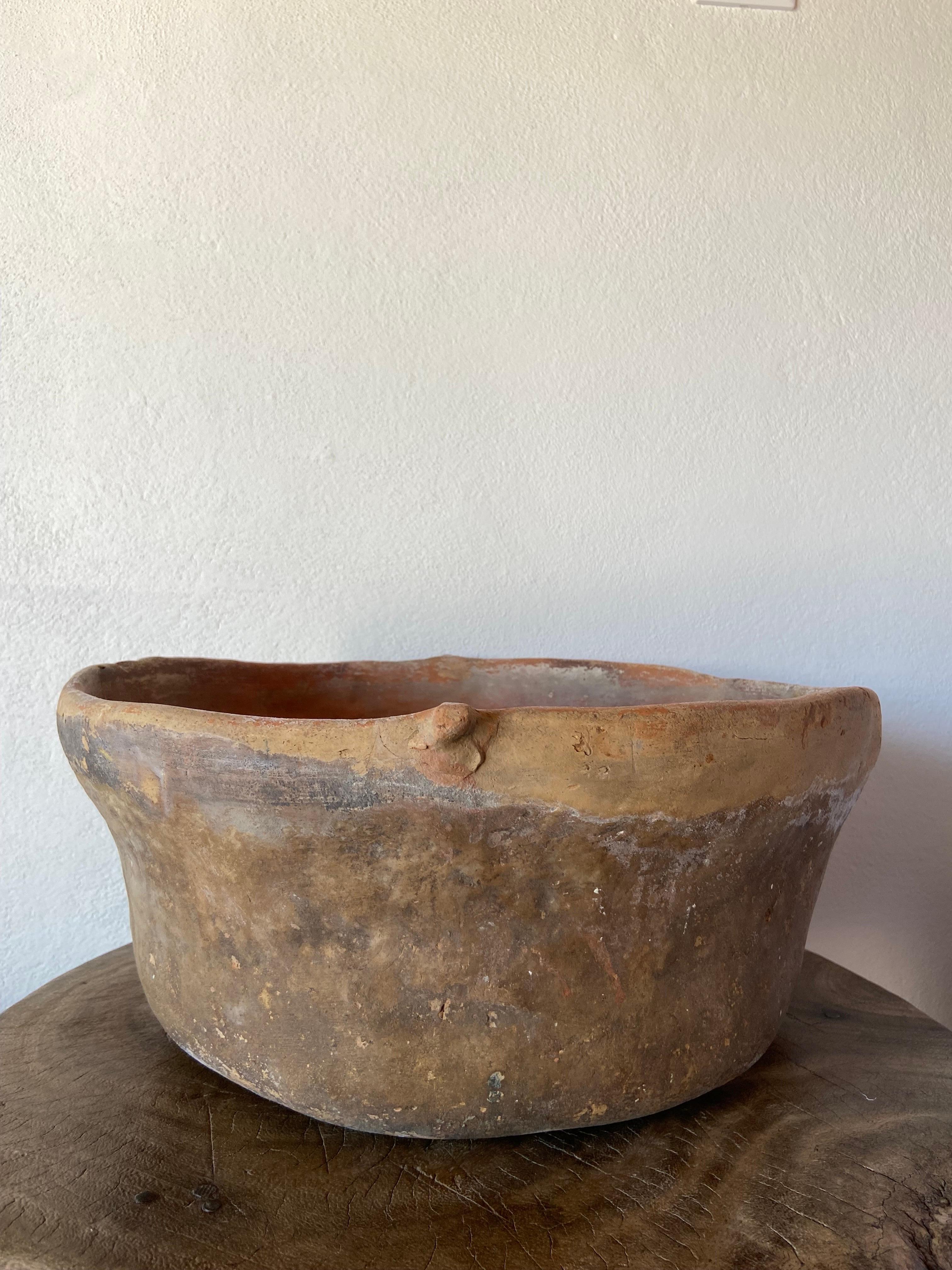 Terracotta Bowl From Mexico, Circa 1960´s In Distressed Condition In San Miguel de Allende, Guanajuato