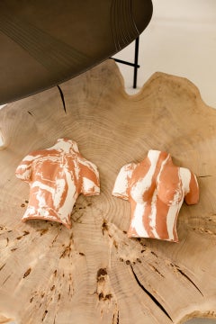 Appliques en terre cuite à corps brut par Di Fretto