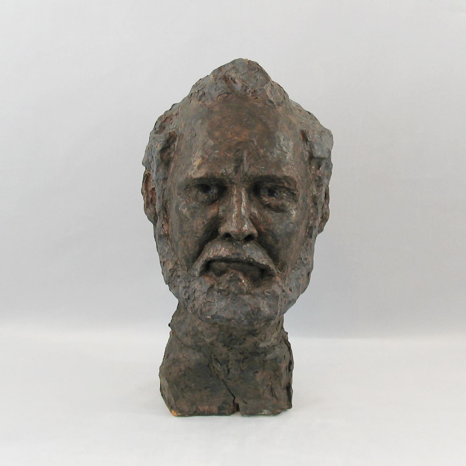 Terracotta Busto in terracotta di un uomo con barba, metà del secolo scorso in vendita