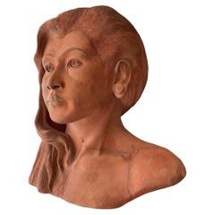 Busto in terracotta di donna esotica
