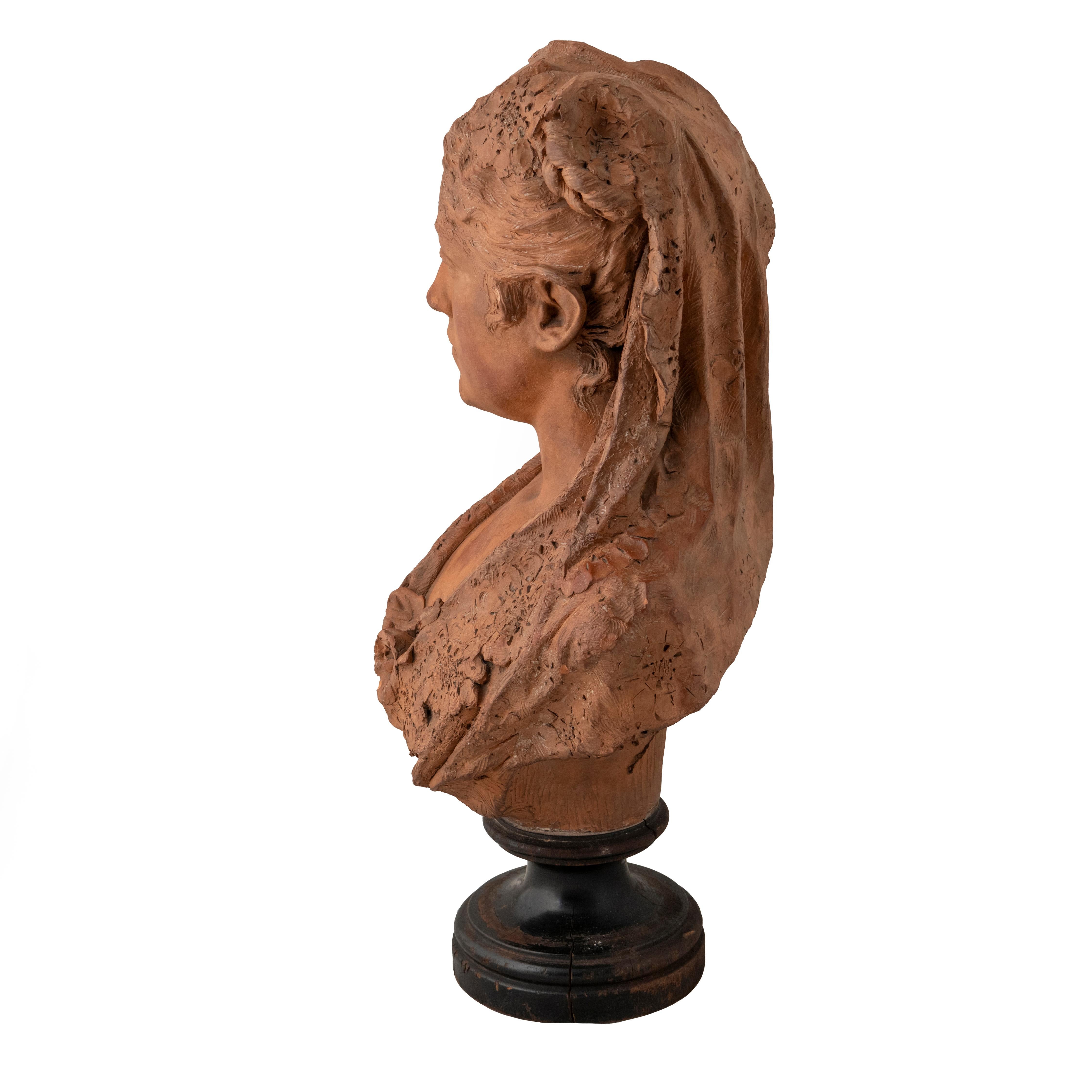 Art Nouveau Busto di donna in terracotta, Inghilterra, 1910 circa in vendita