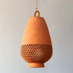 Terrakotta-Keramik-Pendelleuchte XL, natürliches Messing, Diamanten Atzompa Kollektion