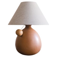 Lampe de table en céramique terre cuite  Abat-jour en lin avoine et tirette Ball and Ball, Barro Bruñido