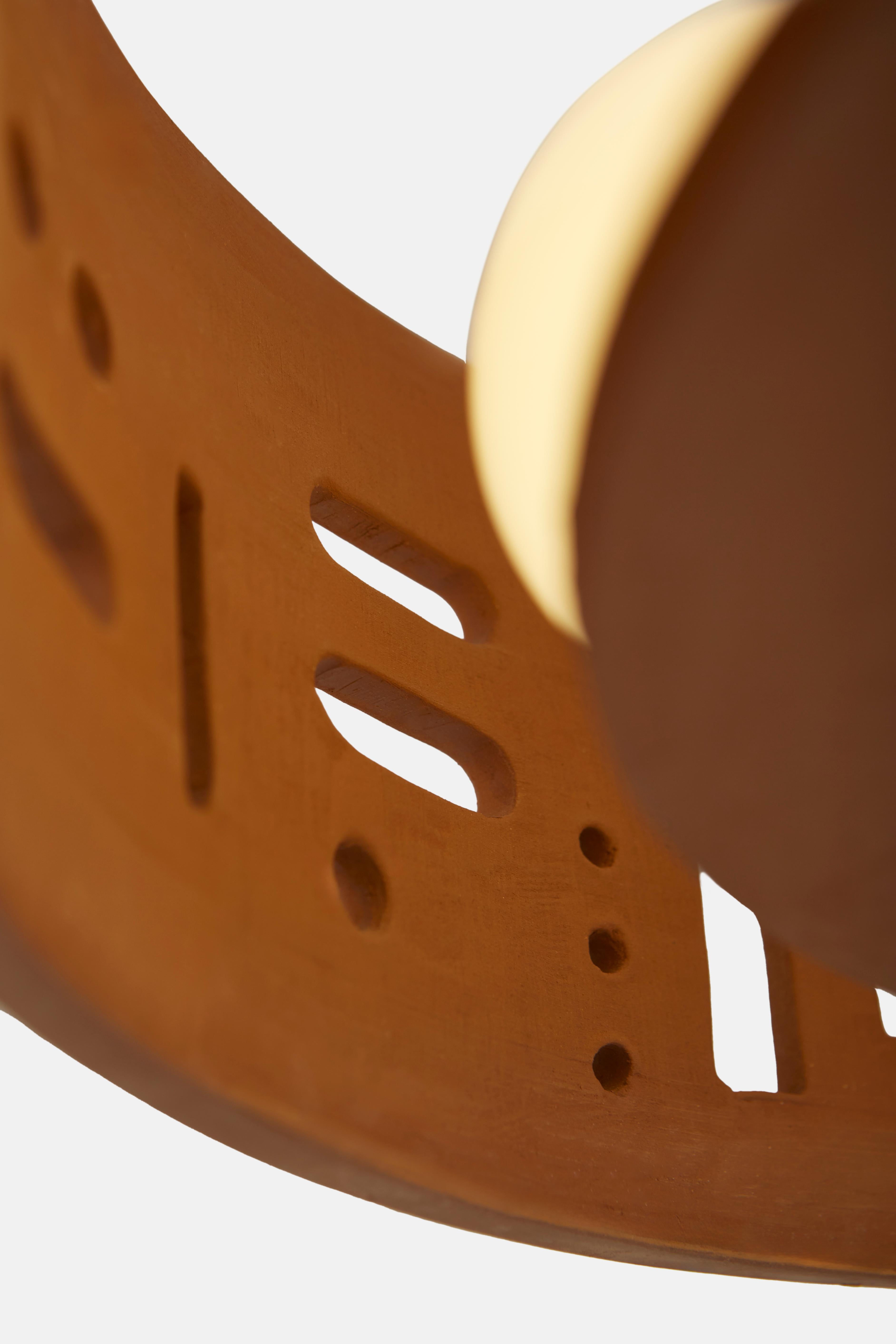 Moderno Lampadario in terracotta di Hatsu in vendita