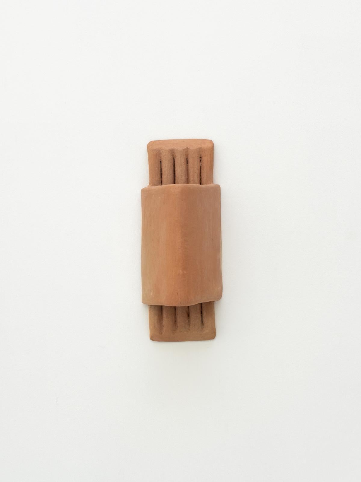 Terracotta contemporary Ceramic Wall Light Made of local Clay, handcrafted For Sale 5