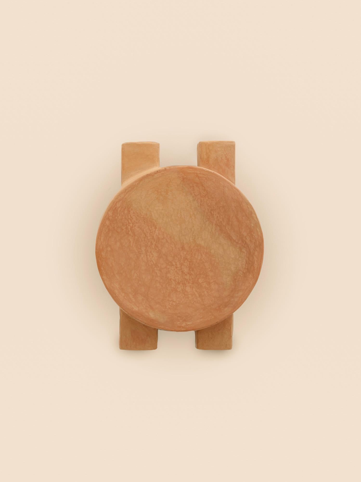 Applique contemporaine en céramique Terracotta faite à la main avec de l'argile locale. en vente 11