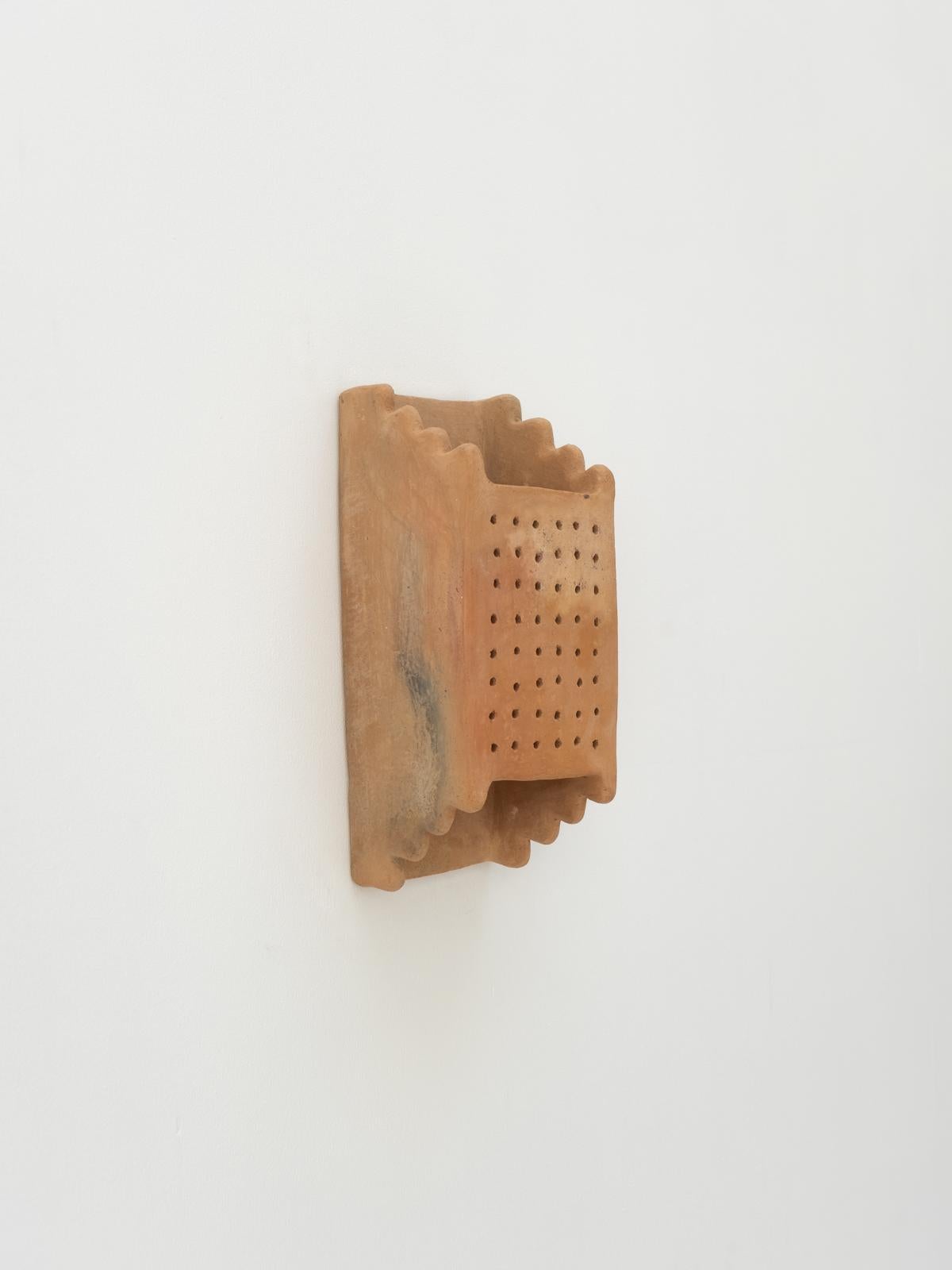 Arts and Crafts Terracotta contemporary Ceramic Wall Light Made of local Clay, handcrafted For Sale