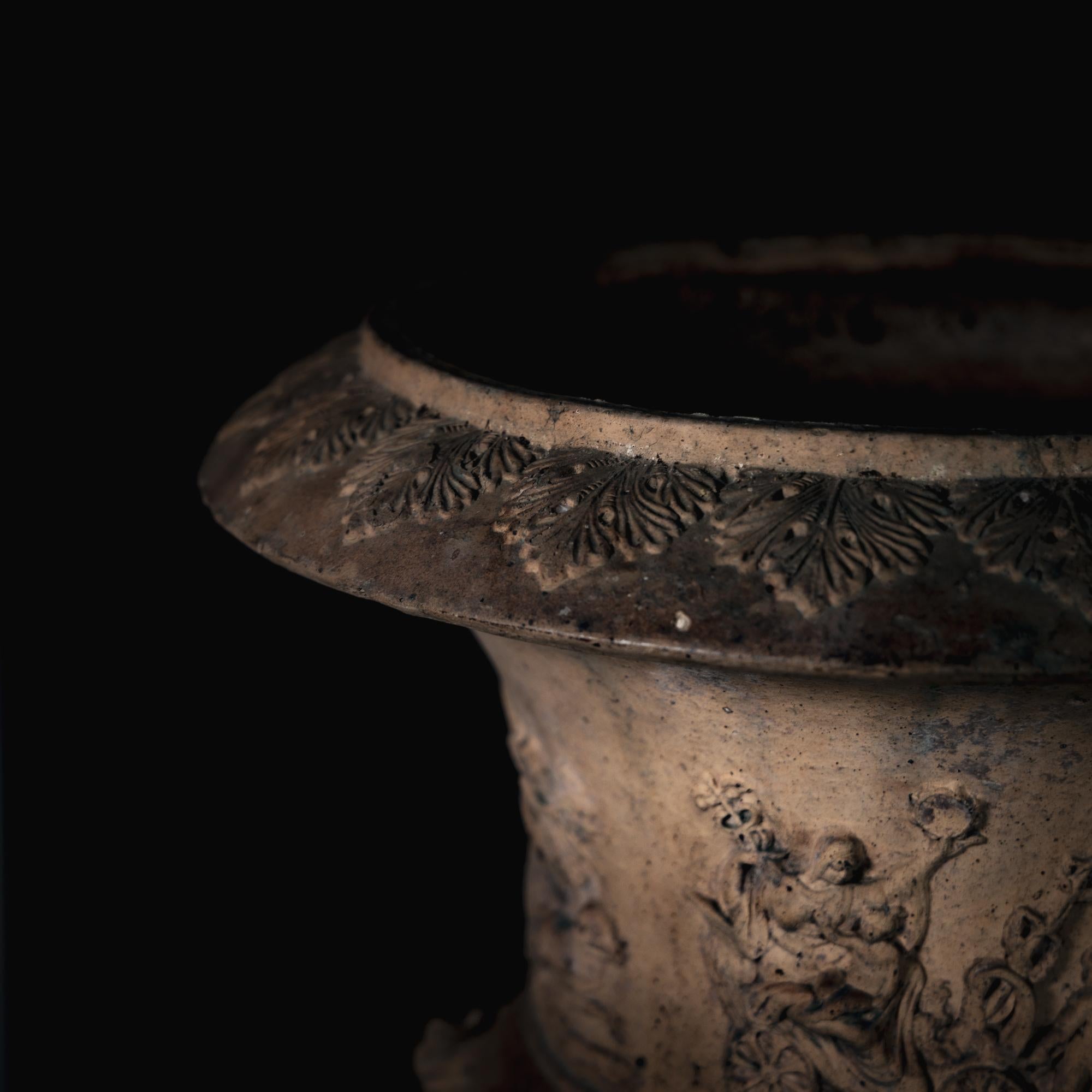 Terrakotta-Keramikvasen, Italien, 2. Hälfte des 19. Jahrhunderts im Angebot 9