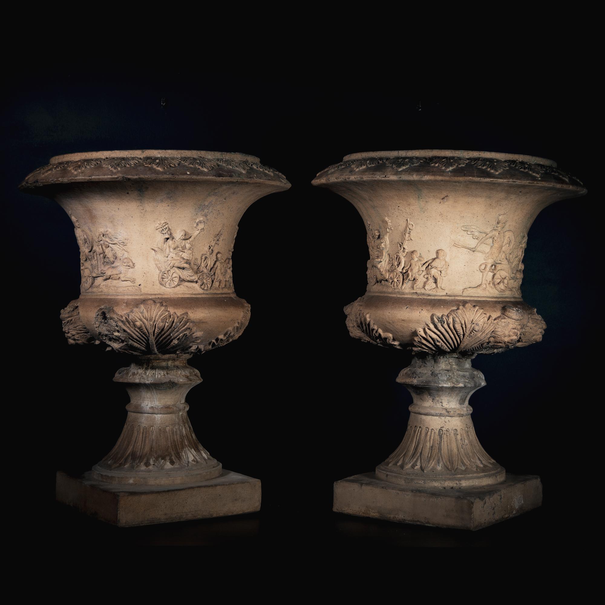 Terrakotta-Keramikvasen, Italien, 2. Hälfte des 19. Jahrhunderts im Angebot 1