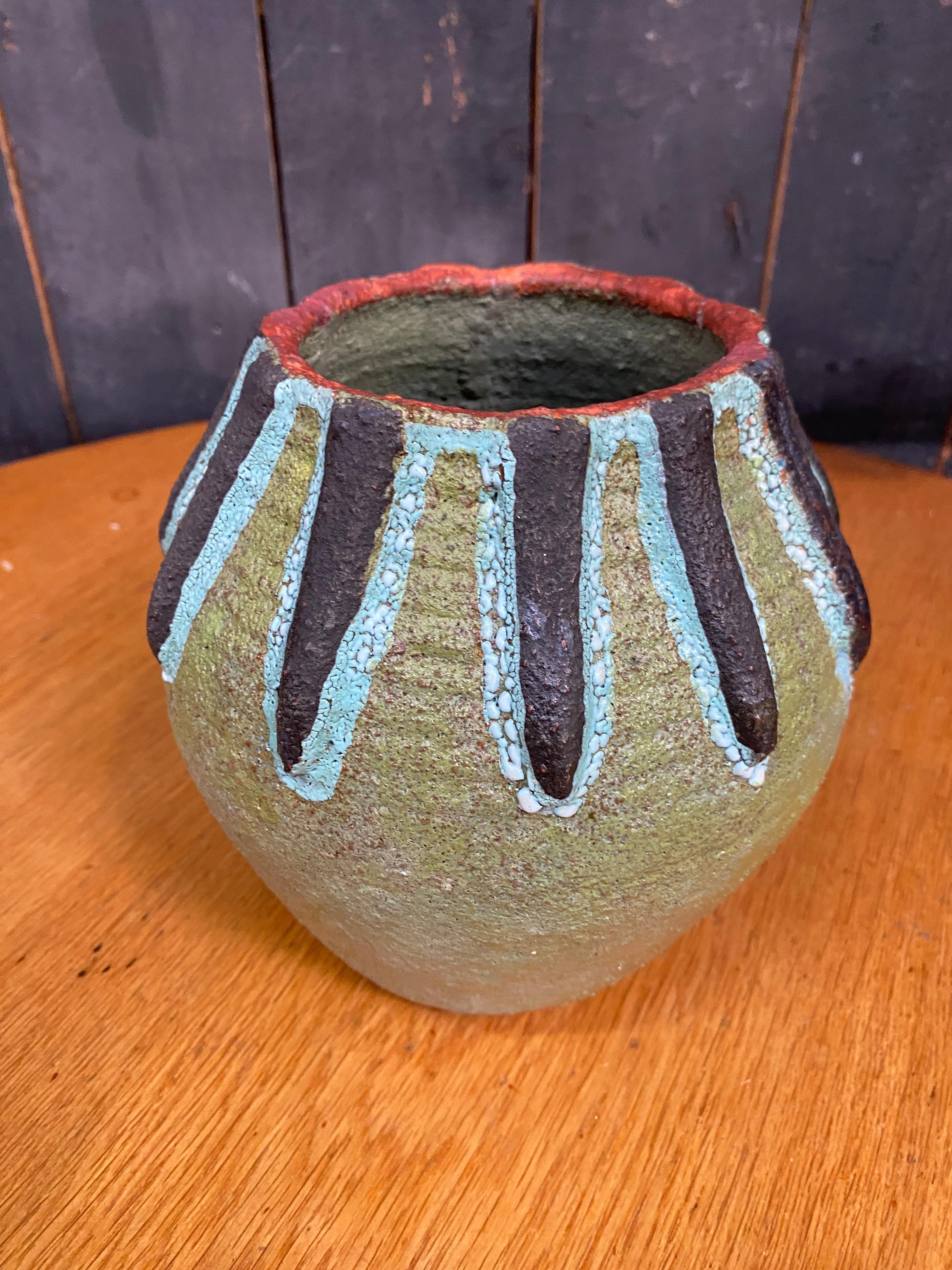 Metà XX secolo terracotta  Vaso enalm di Accolay, 1960-1970 circa in vendita