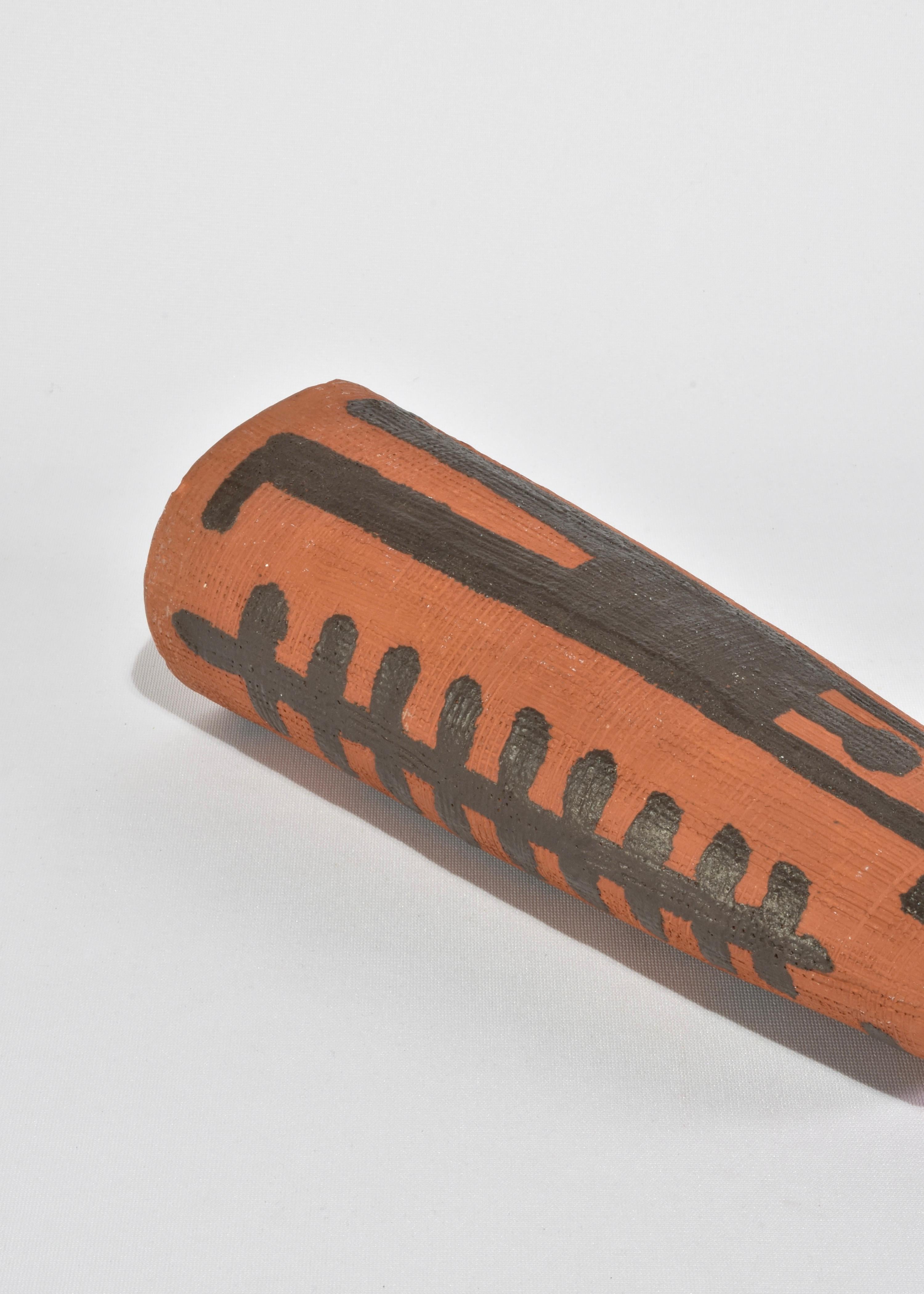 XX secolo Vaso con figure in terracotta in vendita
