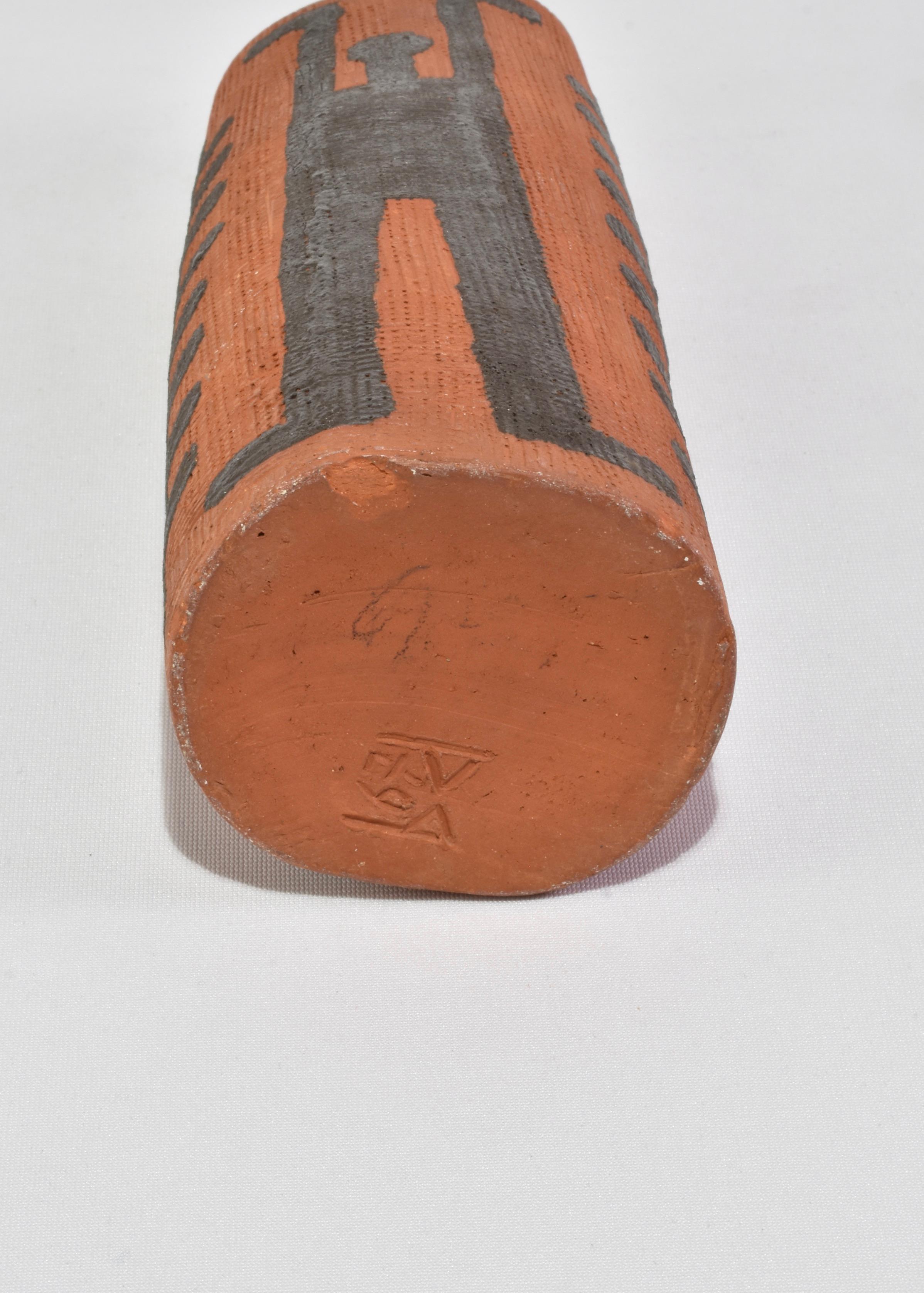Terracotta Vaso con figure in terracotta in vendita