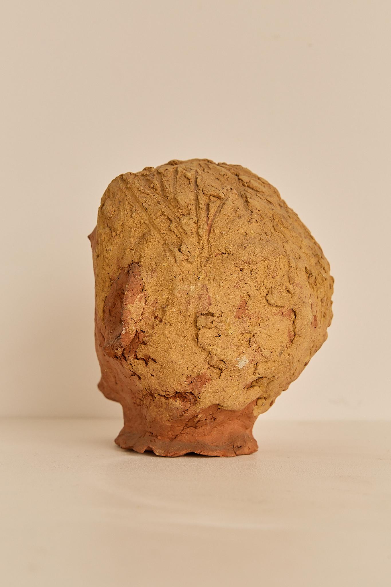 Fine XX secolo Scultura di testa in terracotta in vendita