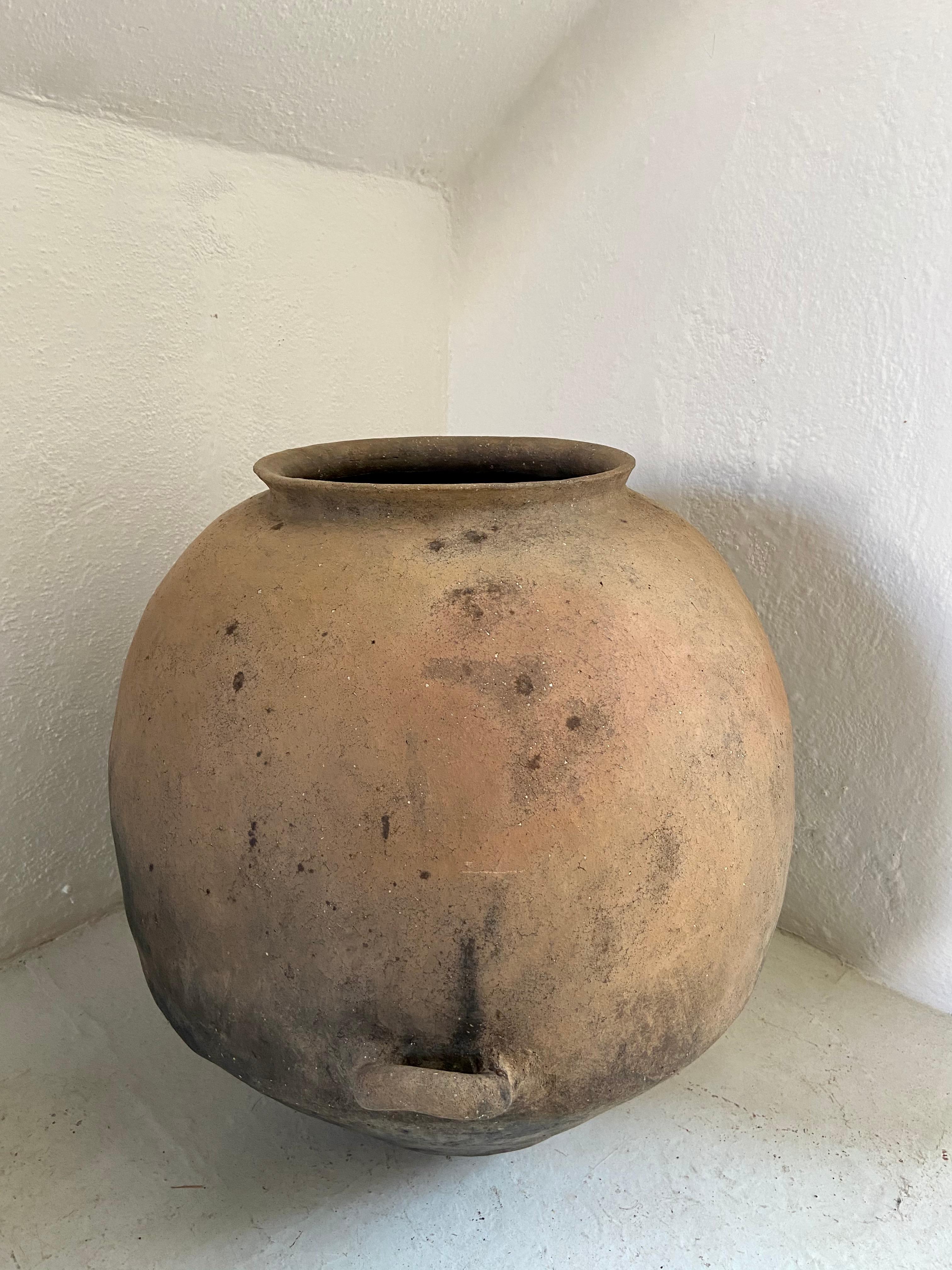 Rustic Terracotta Jar From Mexico, Circa Late 19th Century