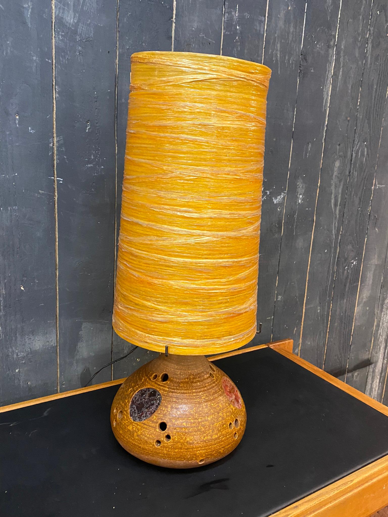 Terracotta Lamp and its Original Lampshade in Colored Resin, Also with Interior For Sale 2