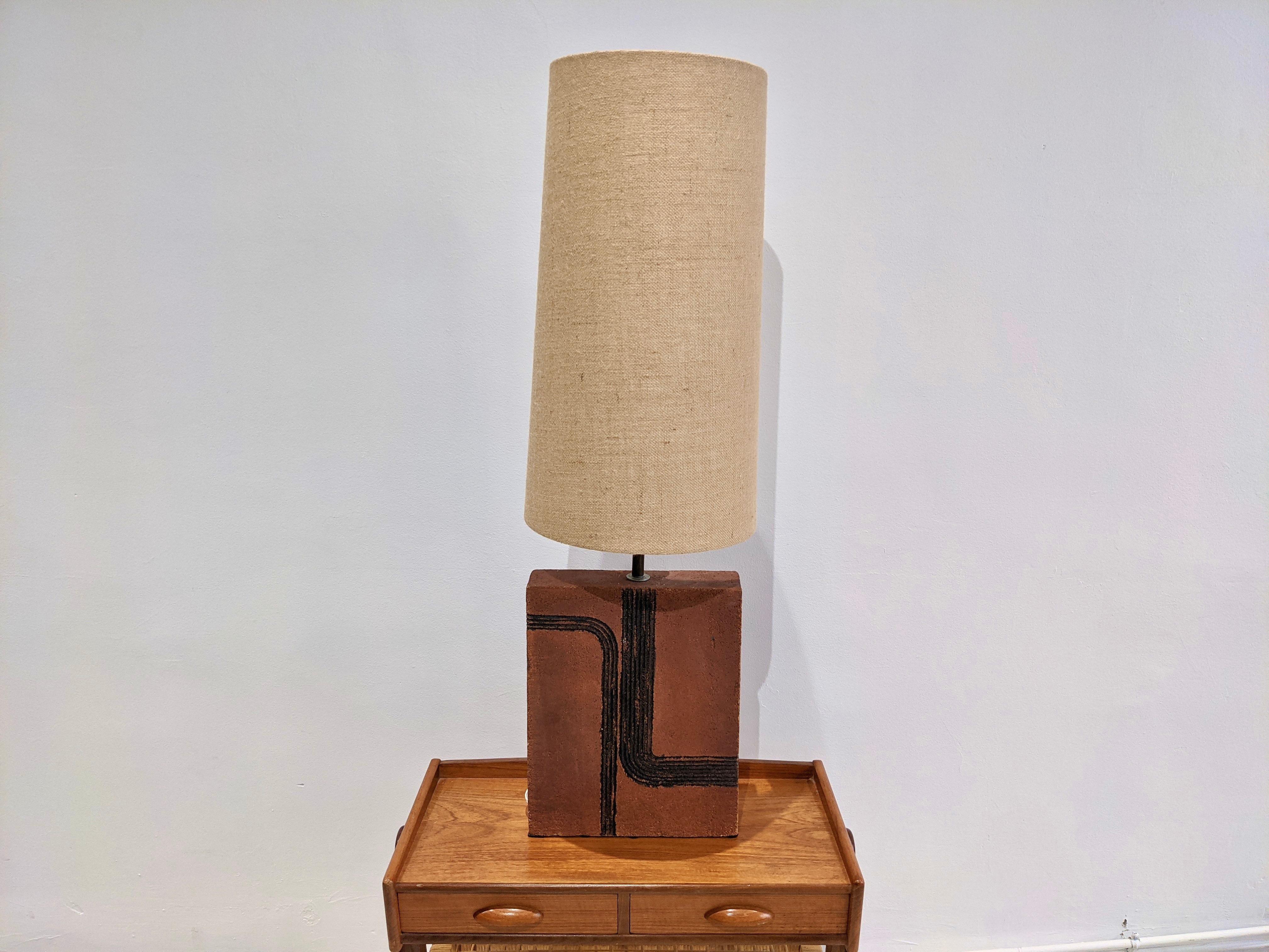 Mid-Century moderno Lampada in terracotta in vendita