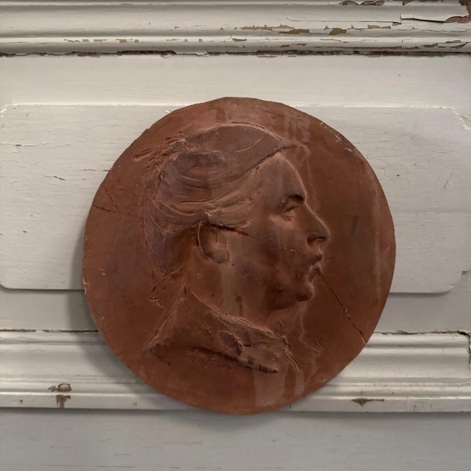 Terracotta Medallion by Charles Filleul – Studio Work, 20th Century For Sale 1